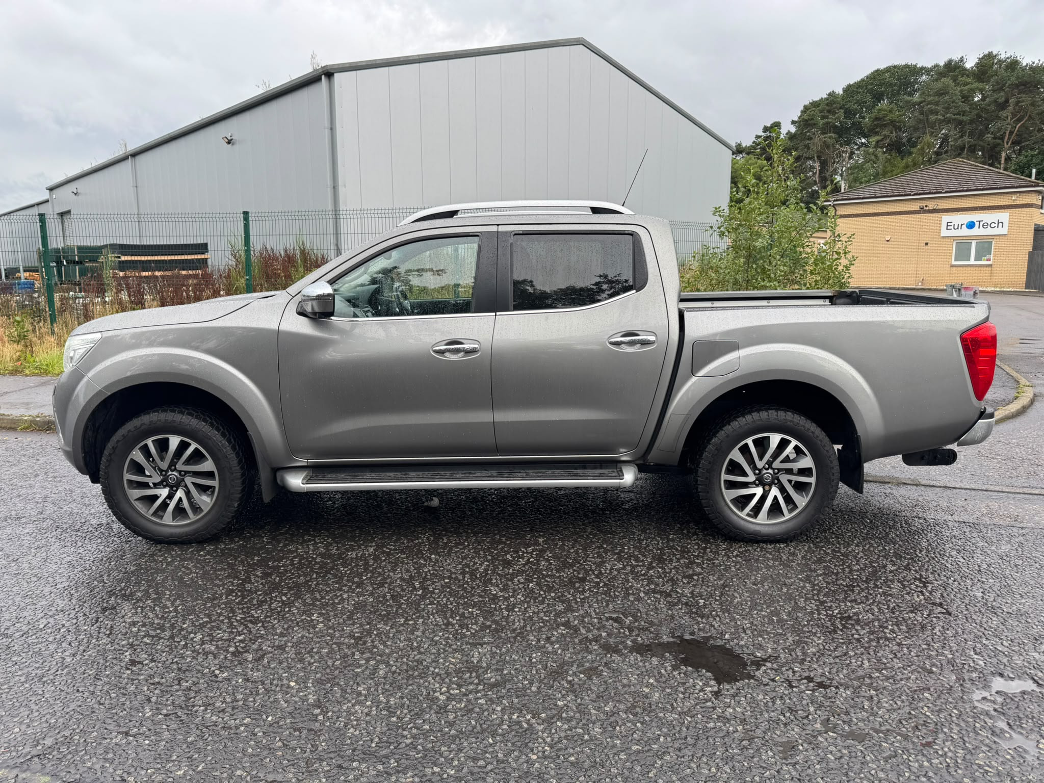 Nissan Navara 2.3 dCi Tekna Pickup Double Cab 4dr Diesel Auto 4WD Euro 5 (190 ps) 4dr Automatic 2026