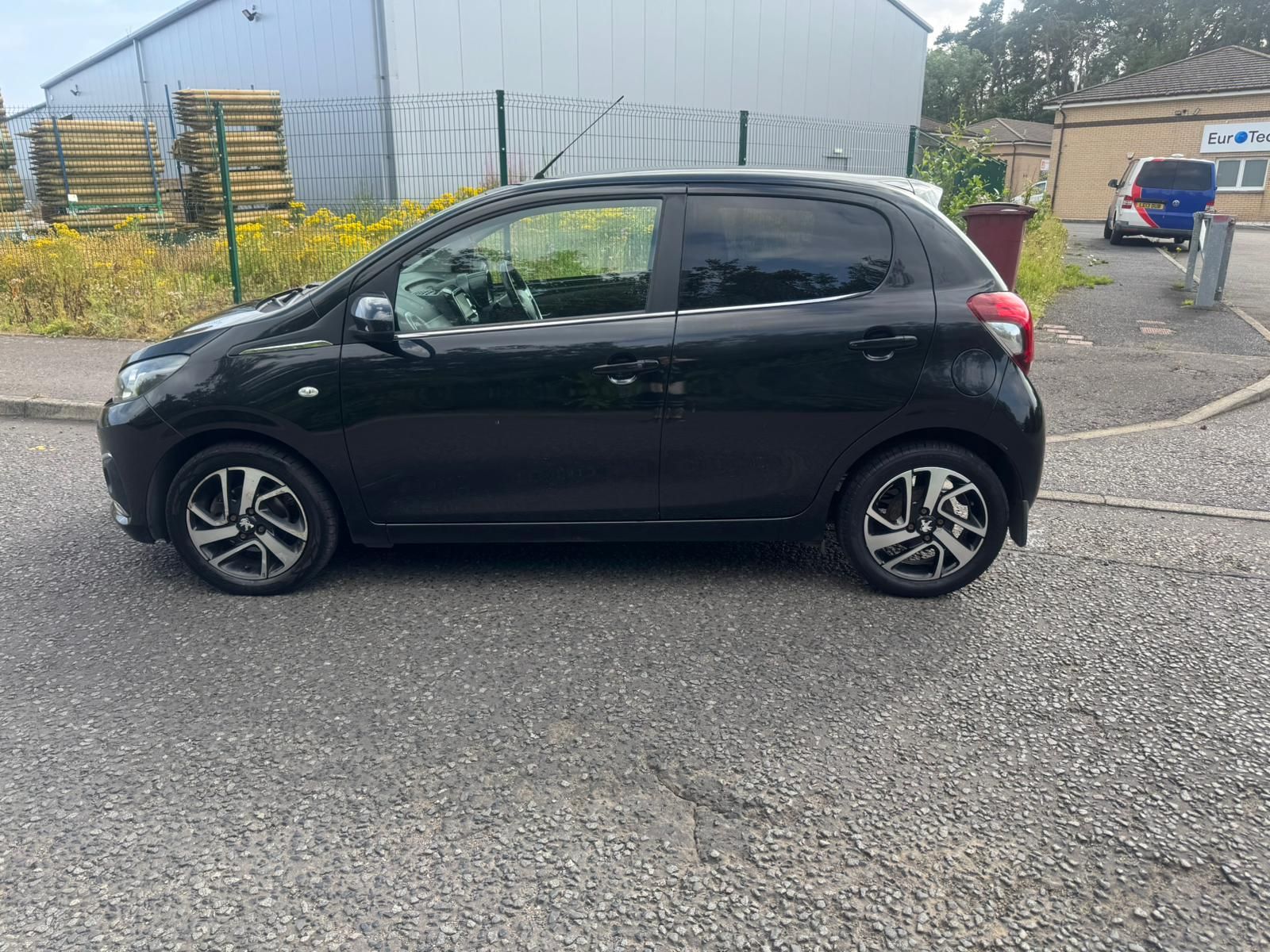 Peugeot 108 1.2L Allure Hatchback 5dr Petrol Manual Euro 6 (82 bhp) 5dr Manual 2026