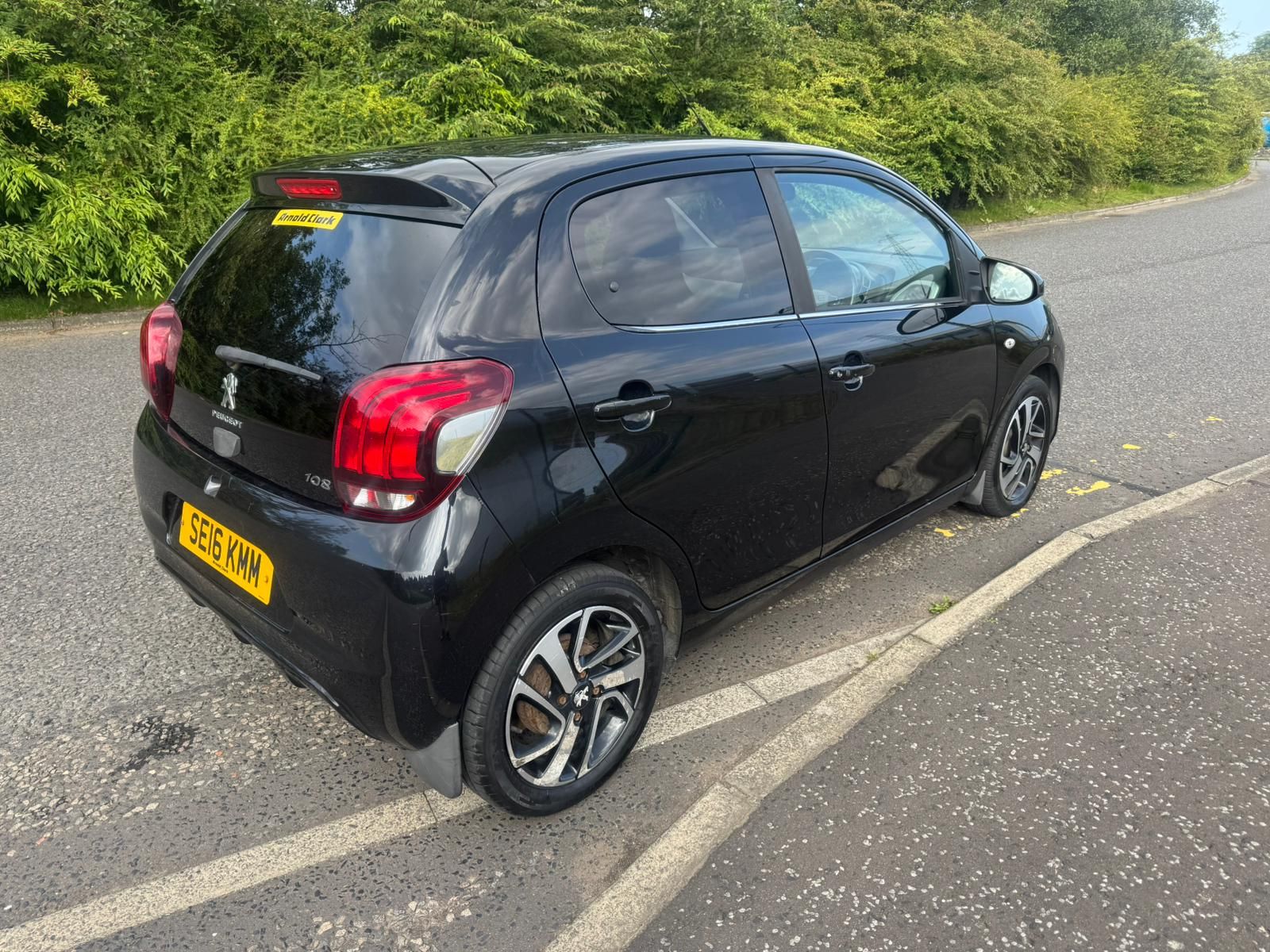 Peugeot 108 1.2L Allure Hatchback 5dr Petrol Manual Euro 6 (82 bhp) 5dr Manual 2026