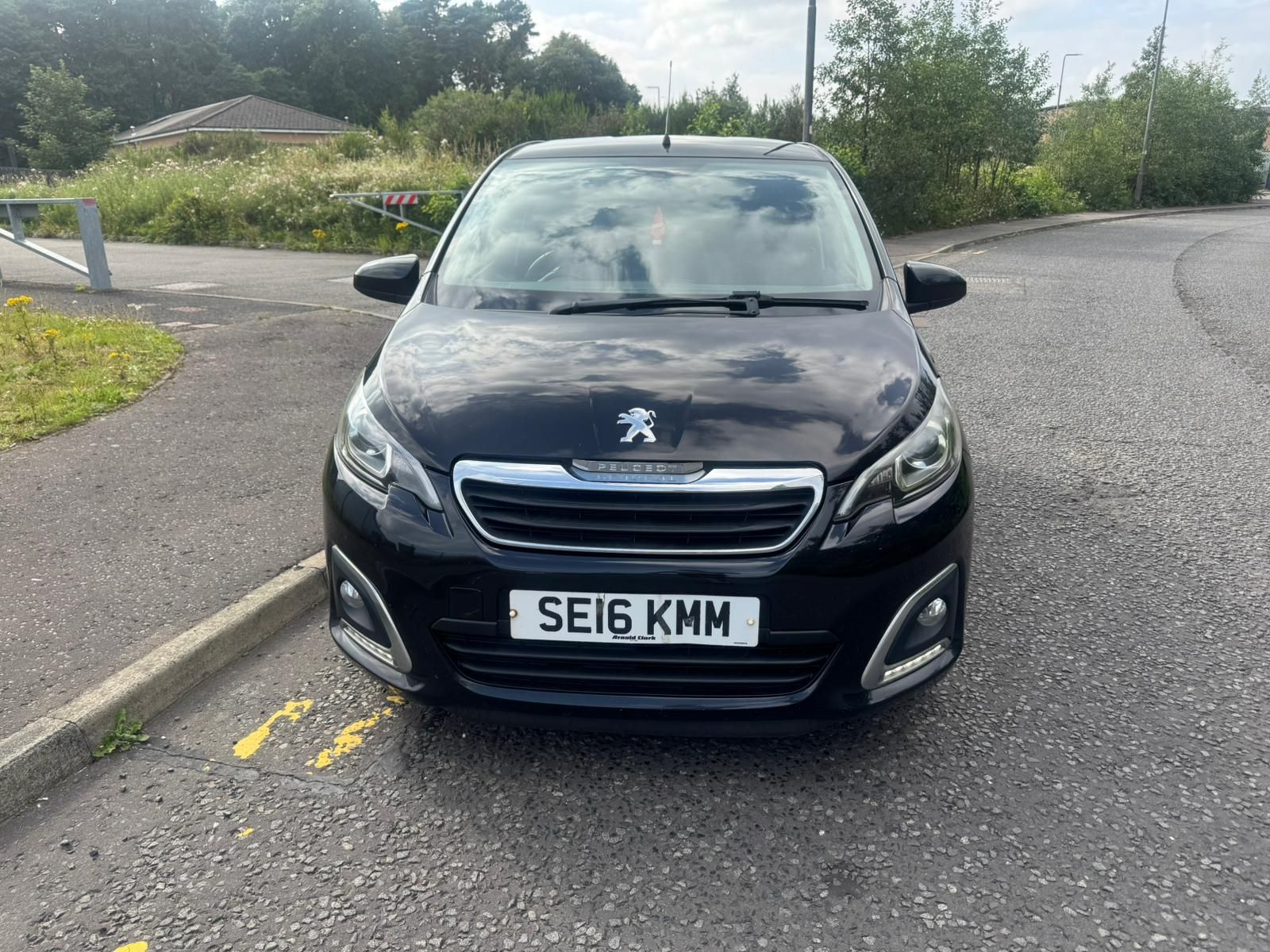 Peugeot 108 1.2L Allure Hatchback 5dr Petrol Manual Euro 6 (82 bhp) 5dr Manual 2026