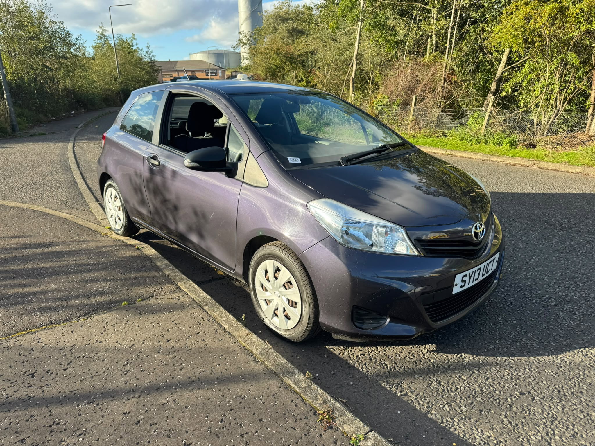 Toyota Yaris 1.0 VVT-i T2 Hatchback 3dr Petrol Manual Euro 5 (69 ps) 3dr Manual 2026