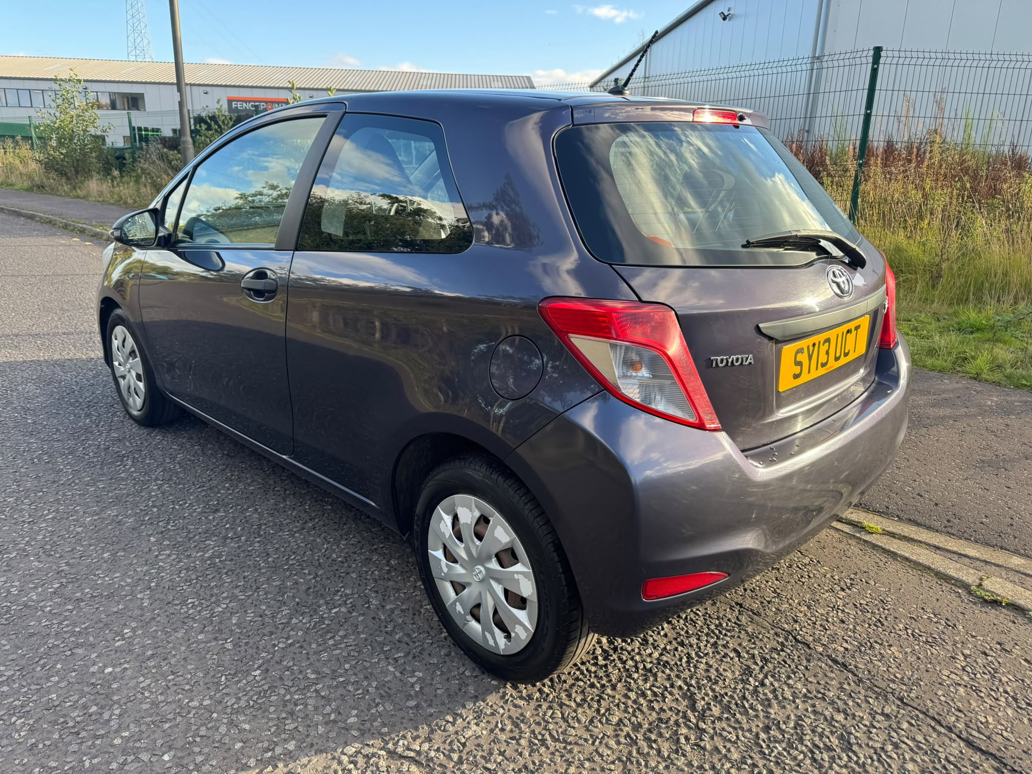 Toyota Yaris 1.0 VVT-i T2 Hatchback 3dr Petrol Manual Euro 5 (69 ps) 3dr Manual 2026