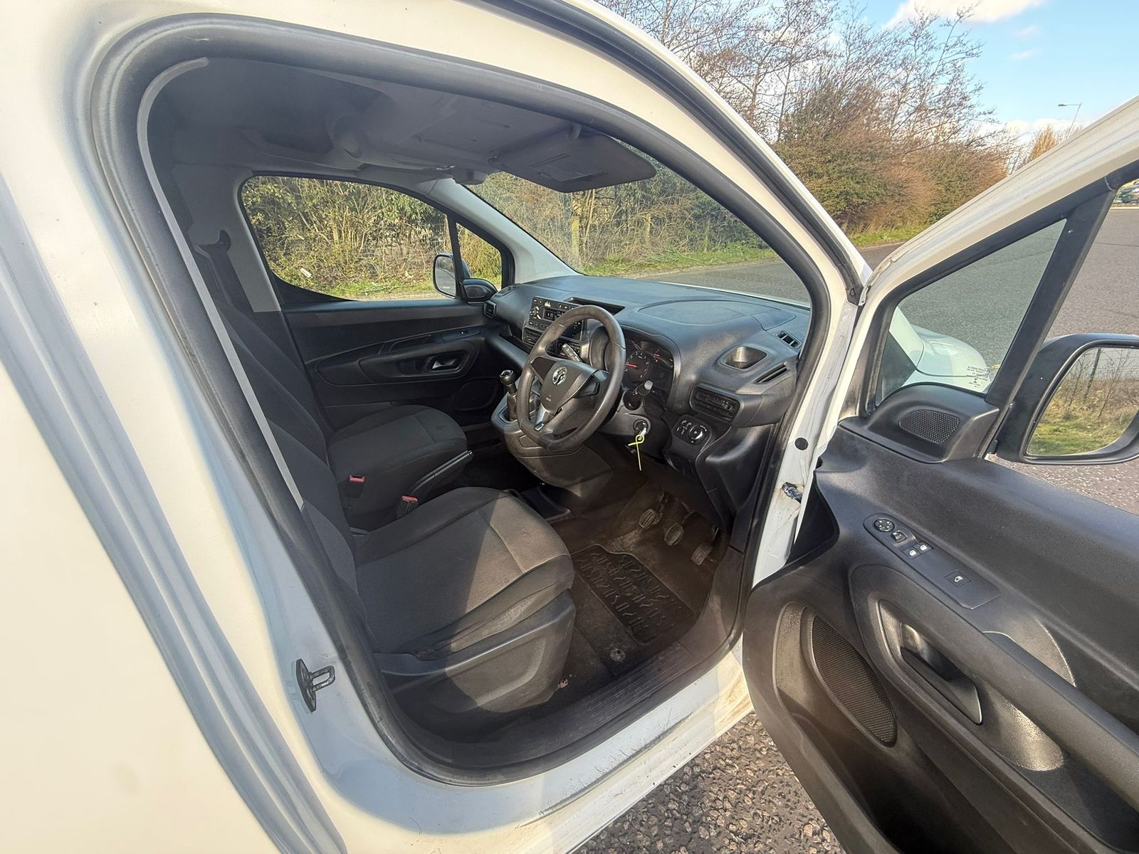 Vauxhall Combo 1.5 Turbo D 2000 Edition Panel Van 4dr Diesel Manual L1 H1 Euro 6 (s/s) (100 ps) 4dr Manual 2026
