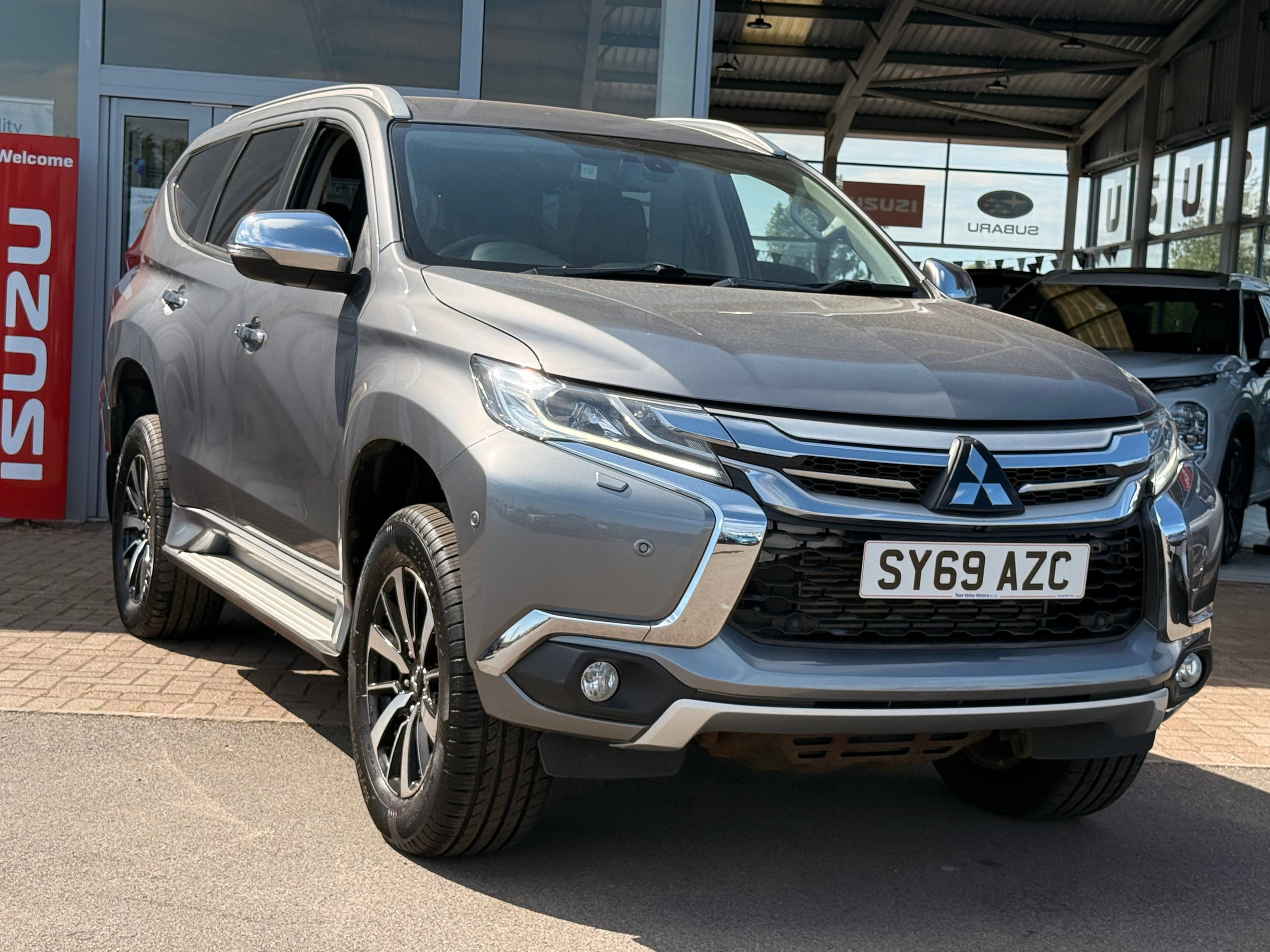 2019 MITSUBISHI SHOGUN SPORT