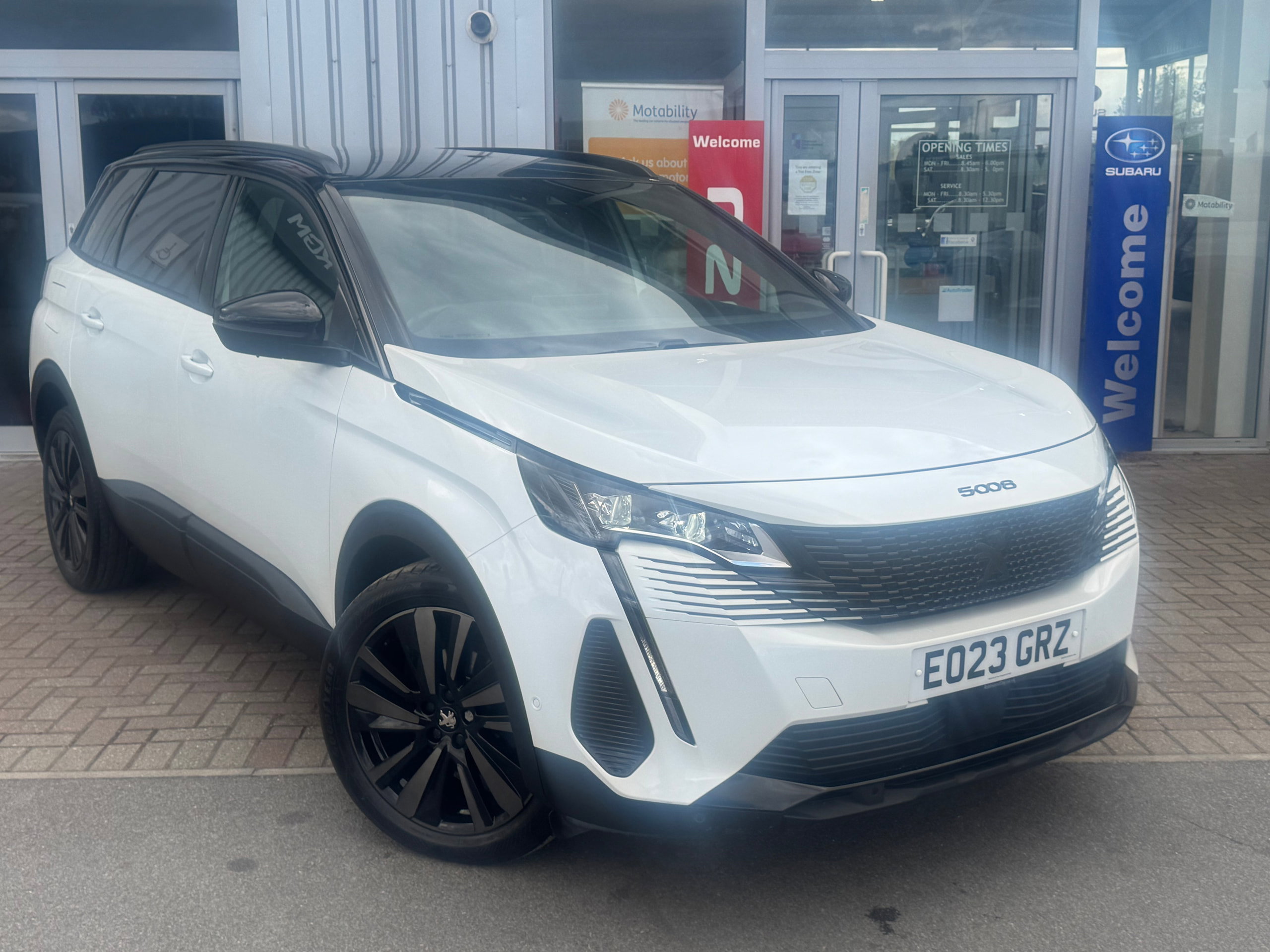 2023 Peugeot 5008