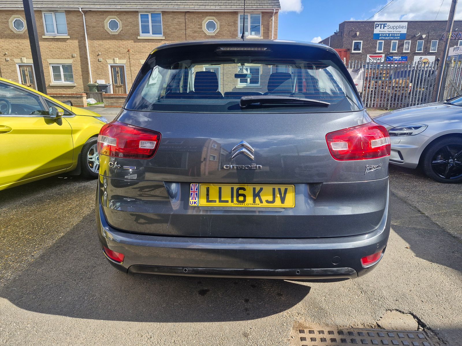 Citroen C4 Picasso 1.6 BlueHDi Exclusive MPV 5dr Diesel EAT6 Euro 6 (s/s) (120 ps) 5dr Automatic 2026