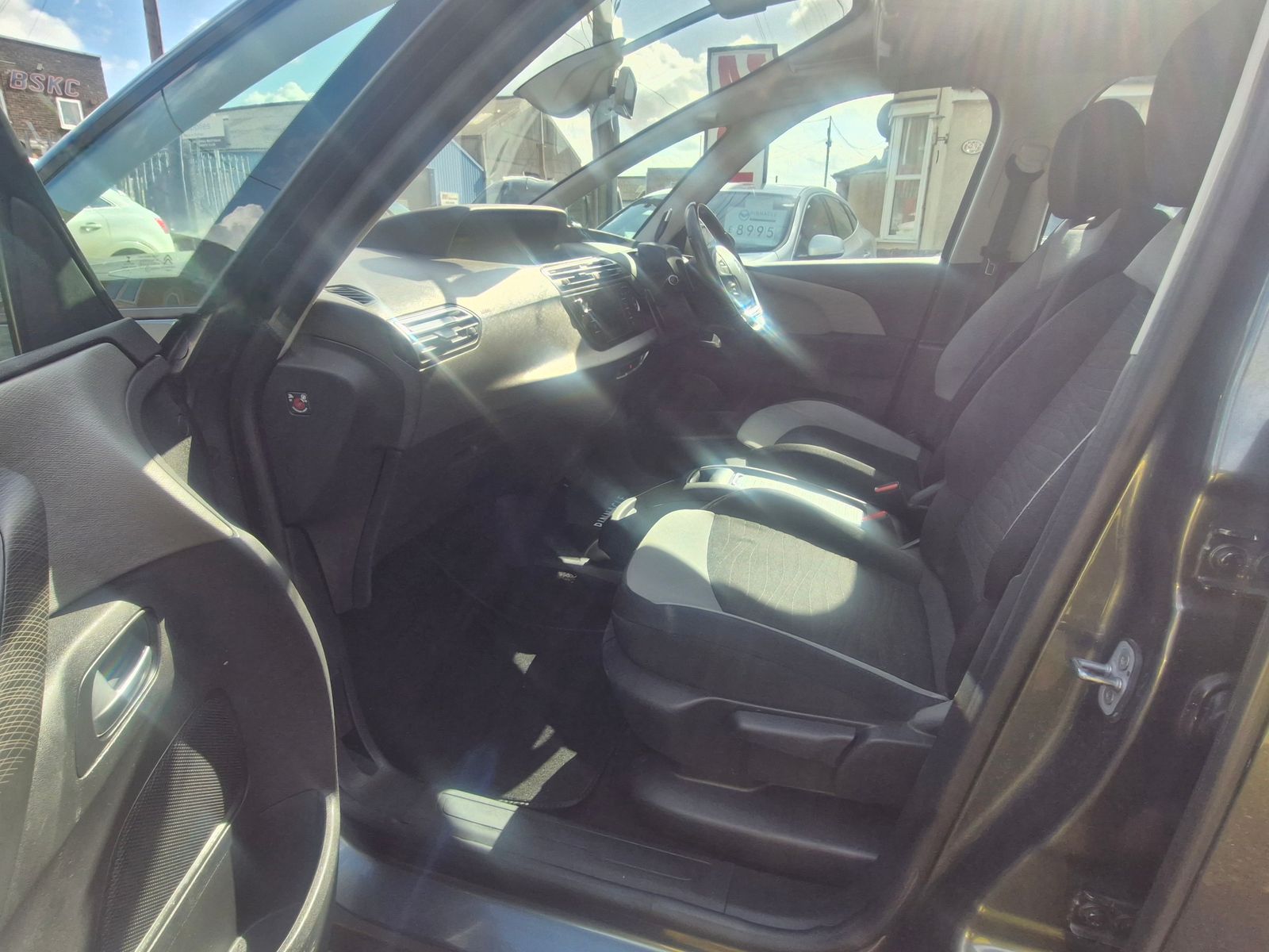Citroen C4 Picasso 1.6 BlueHDi Exclusive MPV 5dr Diesel EAT6 Euro 6 (s/s) (120 ps) 5dr Automatic 2026