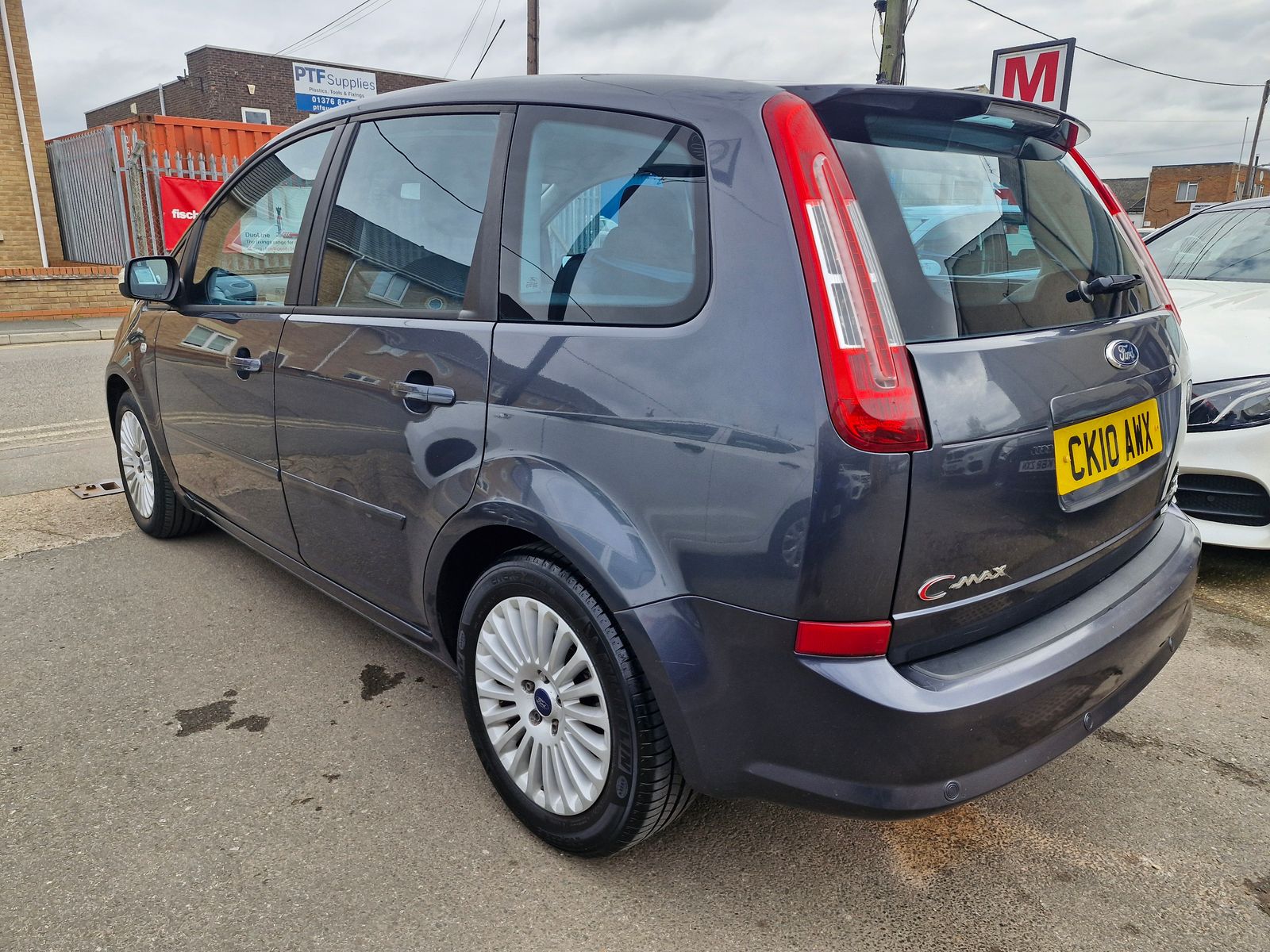 Ford C-Max 2.0 Titanium MPV 5dr Petrol Automatic (189 g/km, 143 bhp) 5dr Automatic 2026