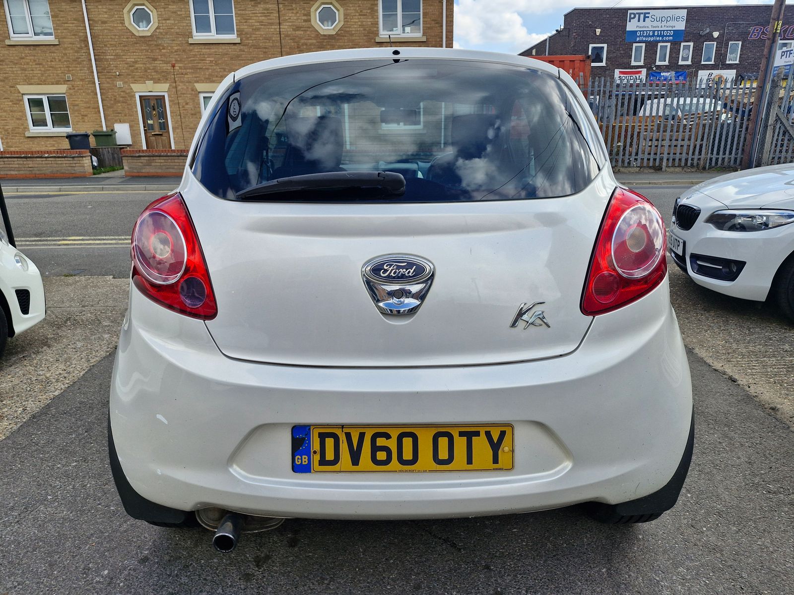 Ford Ka 1.2 Titanium Hatchback 3dr Petrol Manual Euro 4 (69 ps) 3dr Manual 2026