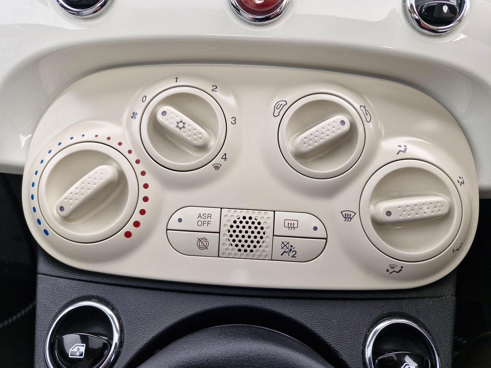 Fiat 500 1.2 Collezione Fall Hatchback 3dr Petrol Manual Euro 6 (s/s) (69 bhp) 3dr Manual 2026