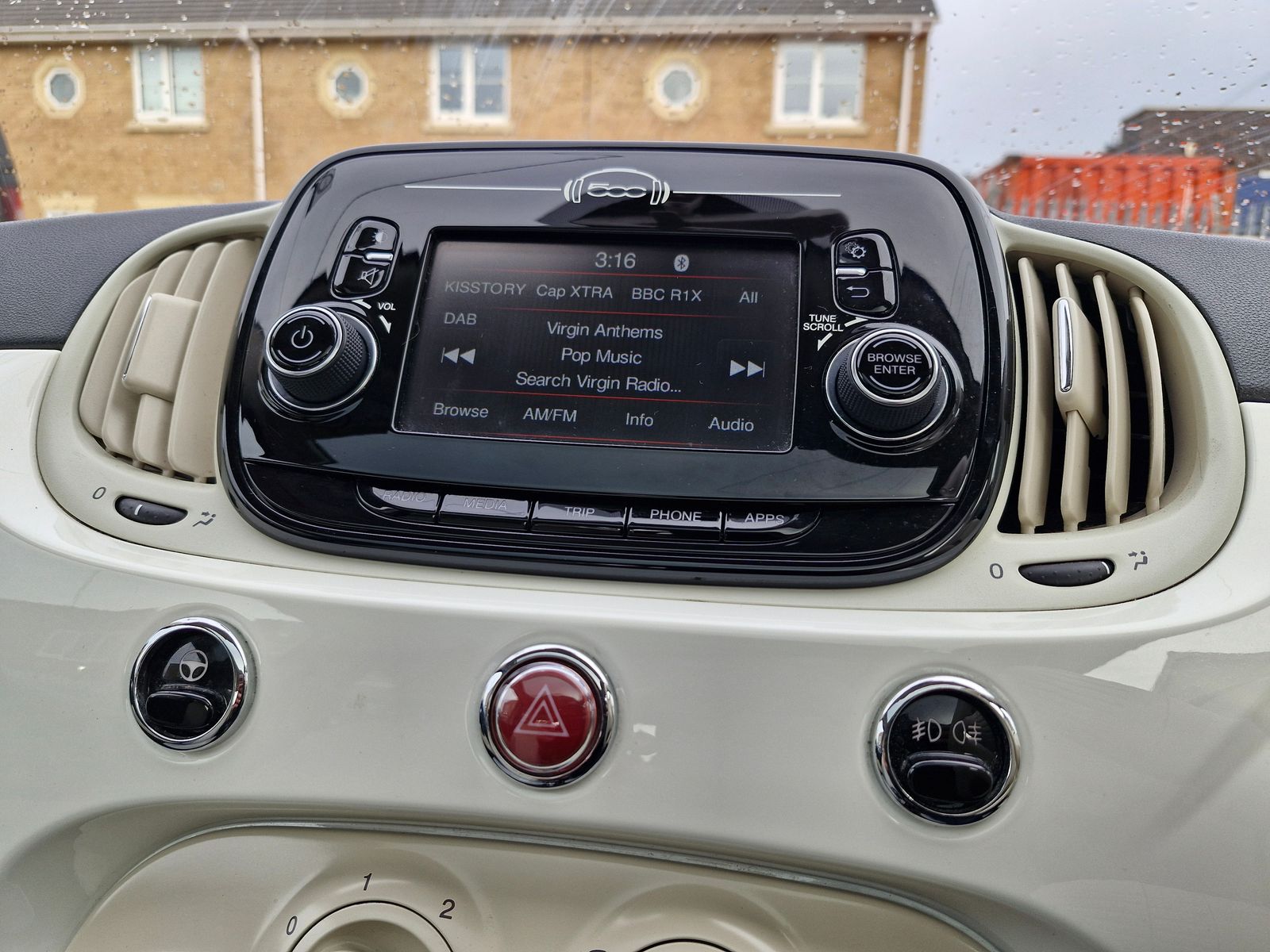 Fiat 500 1.2 Collezione Fall Hatchback 3dr Petrol Manual Euro 6 (s/s) (69 bhp) 3dr Manual 2026