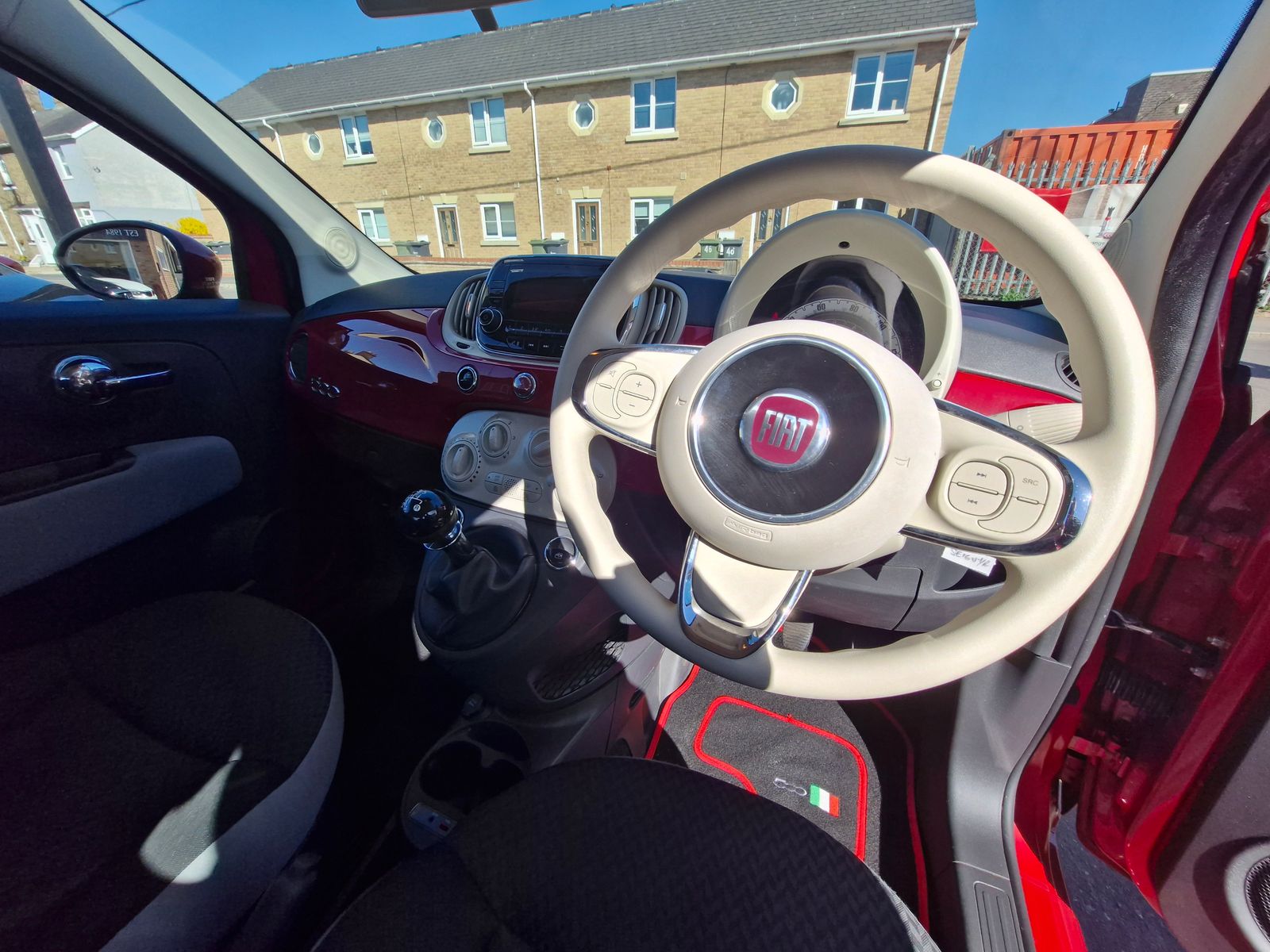 Fiat 500 1.2 ECO Pop Star Hatchback 3dr Petrol Manual Euro 6 (s/s) (69 bhp) 3dr Manual 2026