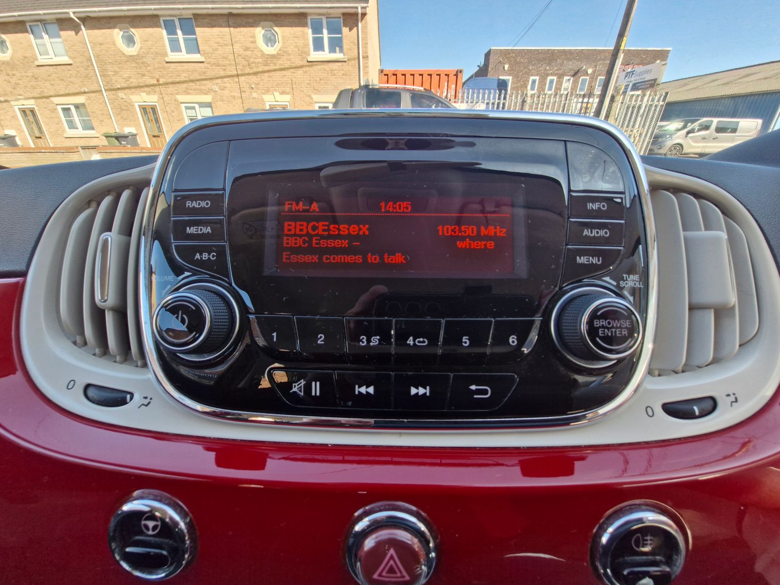 Fiat 500 1.2 ECO Pop Star Hatchback 3dr Petrol Manual Euro 6 (s/s) (69 bhp) 3dr Manual 2026