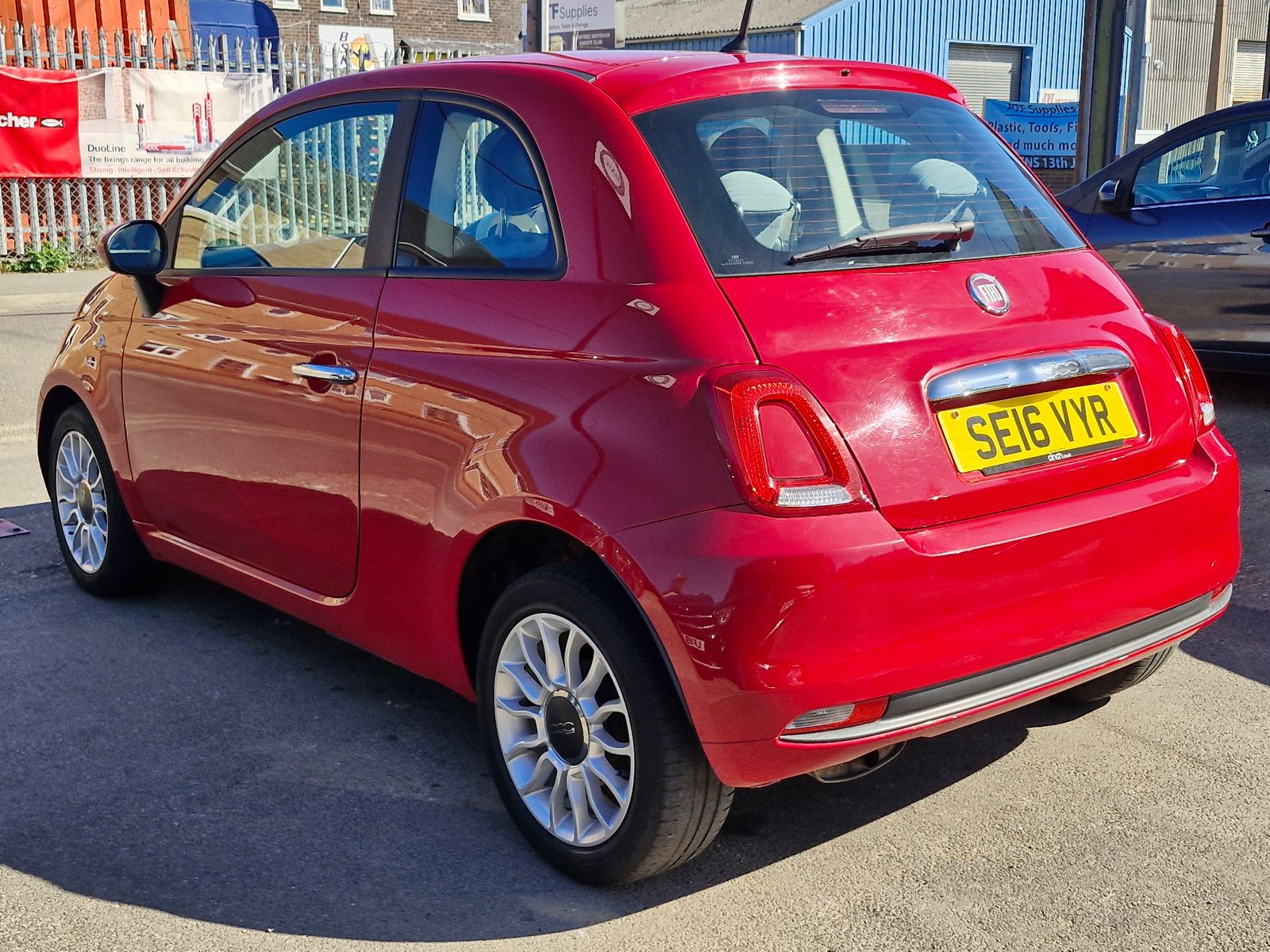 Fiat 500 1.2 ECO Pop Star Hatchback 3dr Petrol Manual Euro 6 (s/s) (69 bhp) 3dr Manual 2026