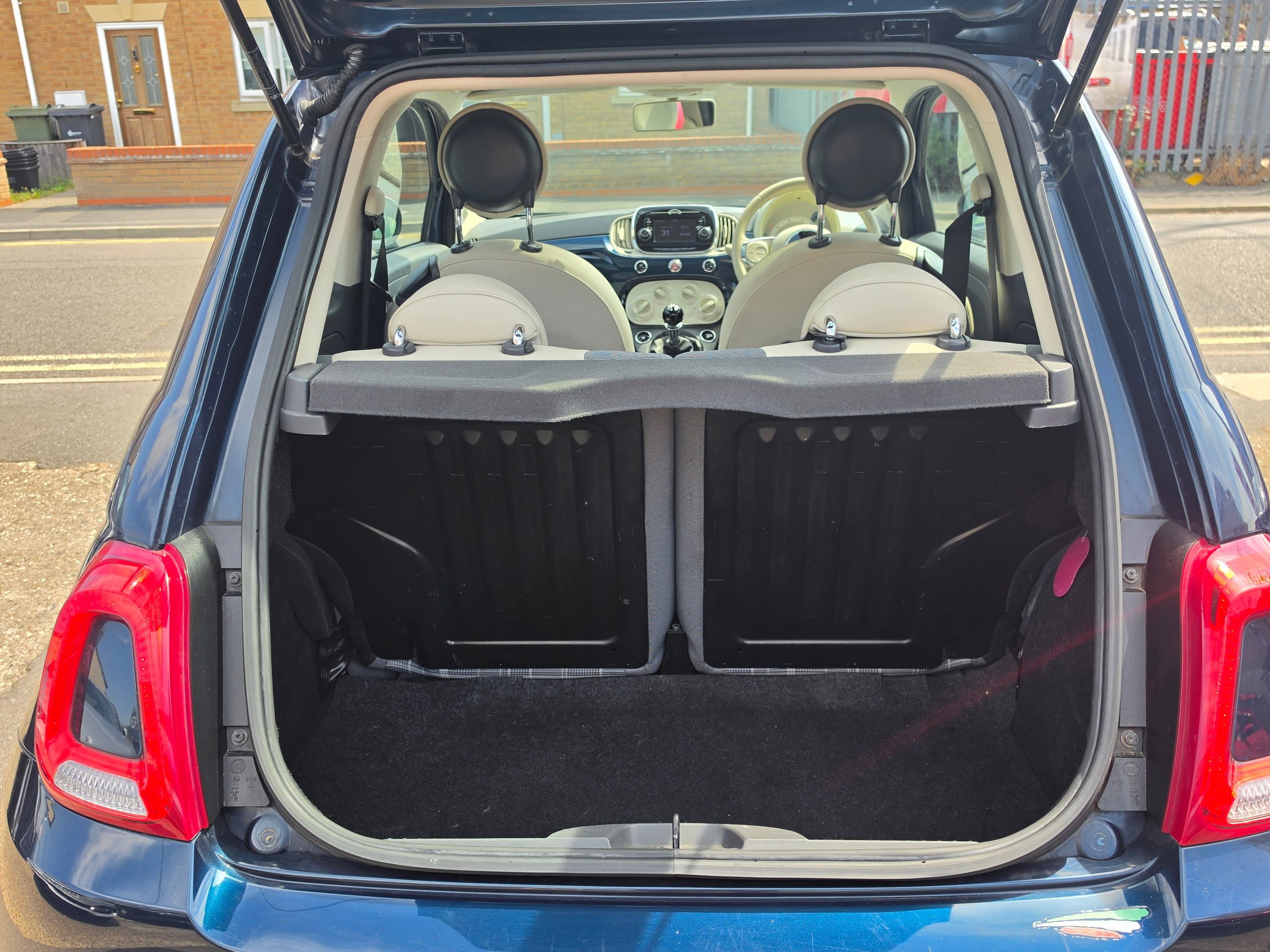 Fiat 500 1.2 Lounge Hatchback 3dr Petrol Manual Euro 6 (s/s) (69 bhp) 3dr Manual 2026