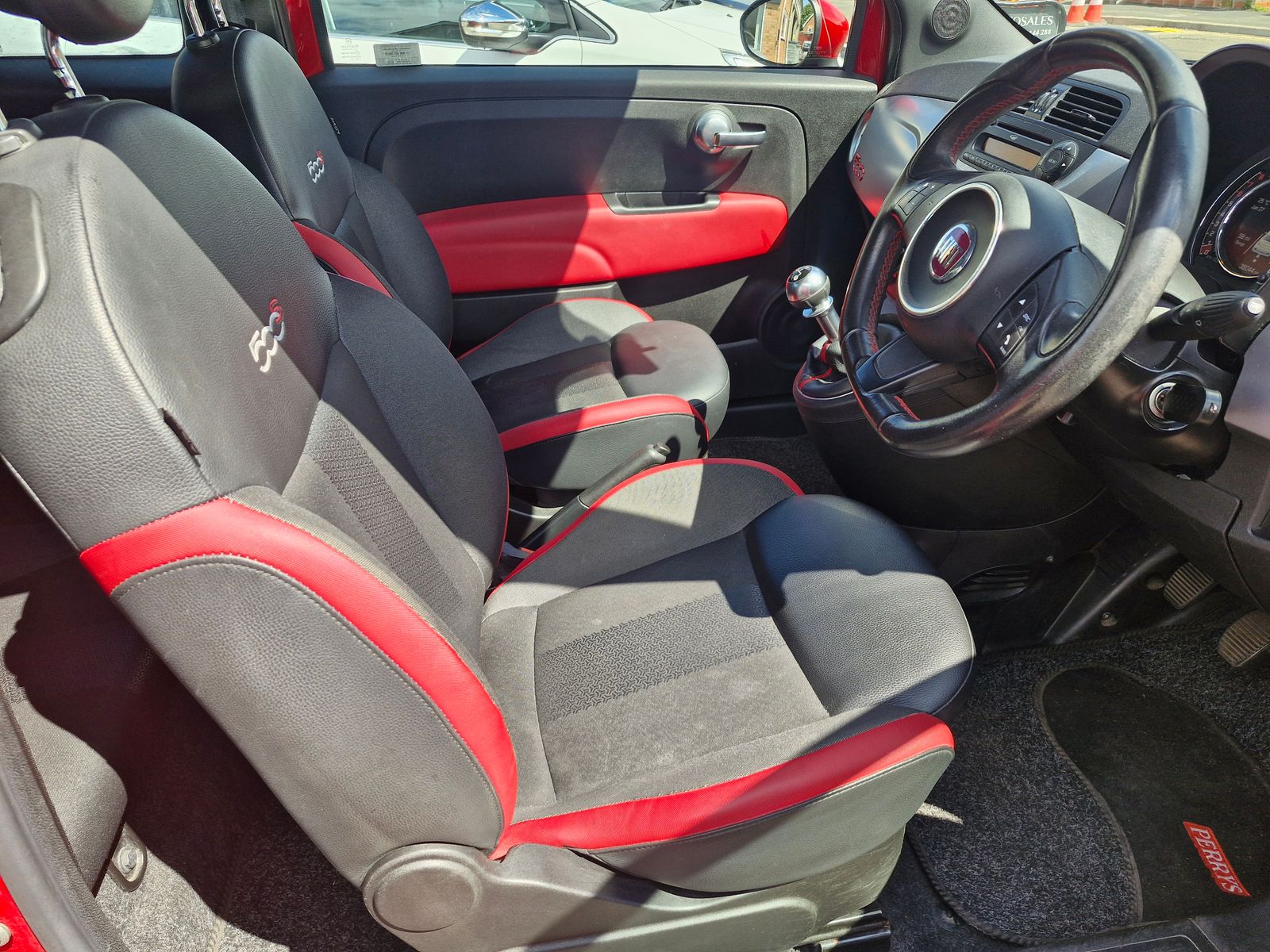 Fiat 500 1.2L S Hatchback 3dr Petrol Manual Euro 6 (69 bhp) 3dr Manual 2026