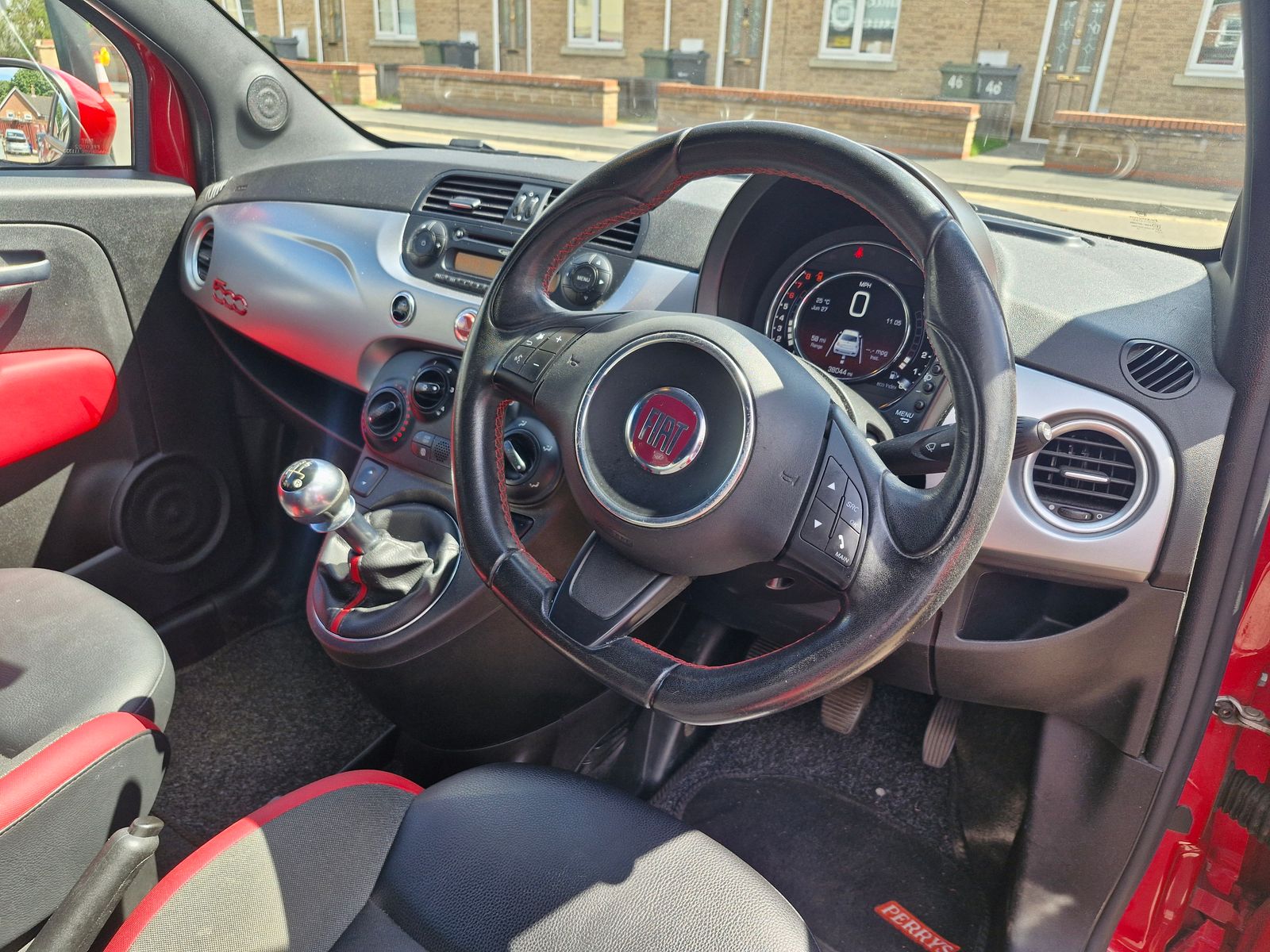 Fiat 500 1.2L S Hatchback 3dr Petrol Manual Euro 6 (69 bhp) 3dr Manual 2026