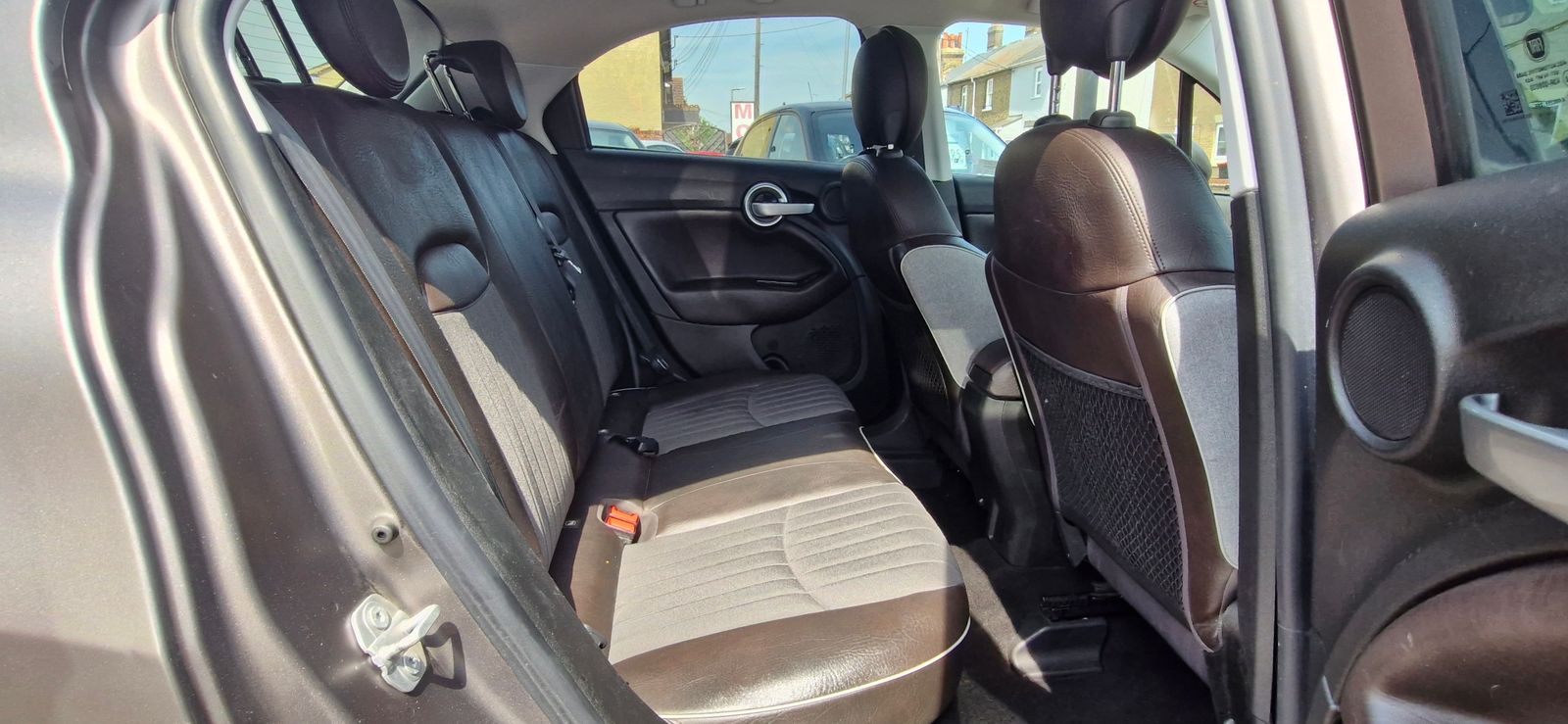 Fiat 500X 1.6 MultiJetII Lounge SUV 5dr Diesel Manual Euro 6 (s/s) (120 ps) 5dr Manual 2026