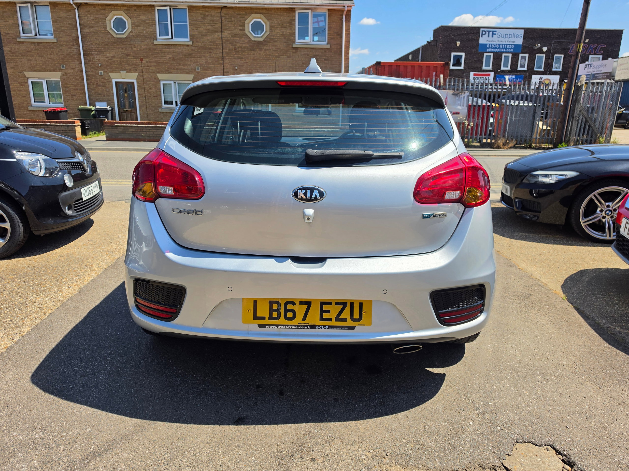 Kia Ceed 1.6 CRDi 2 Hatchback 5dr Diesel Manual Euro 6 (s/s) (134 bhp) 5dr Manual 2026