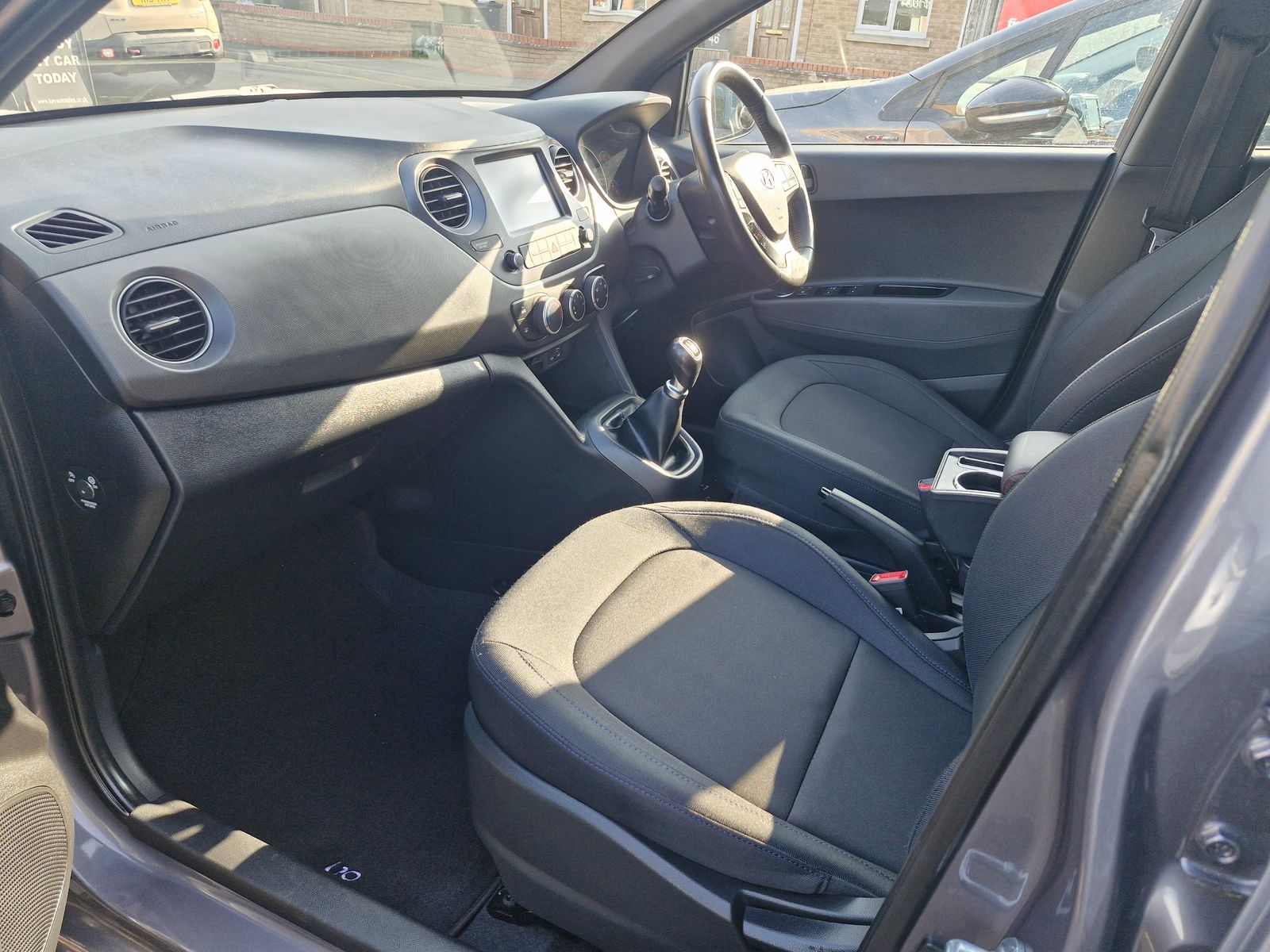 Hyundai I10 1.0L Go SE Hatchback 5dr Petrol Manual Euro 6 (65 bhp) 5dr Manual 2026