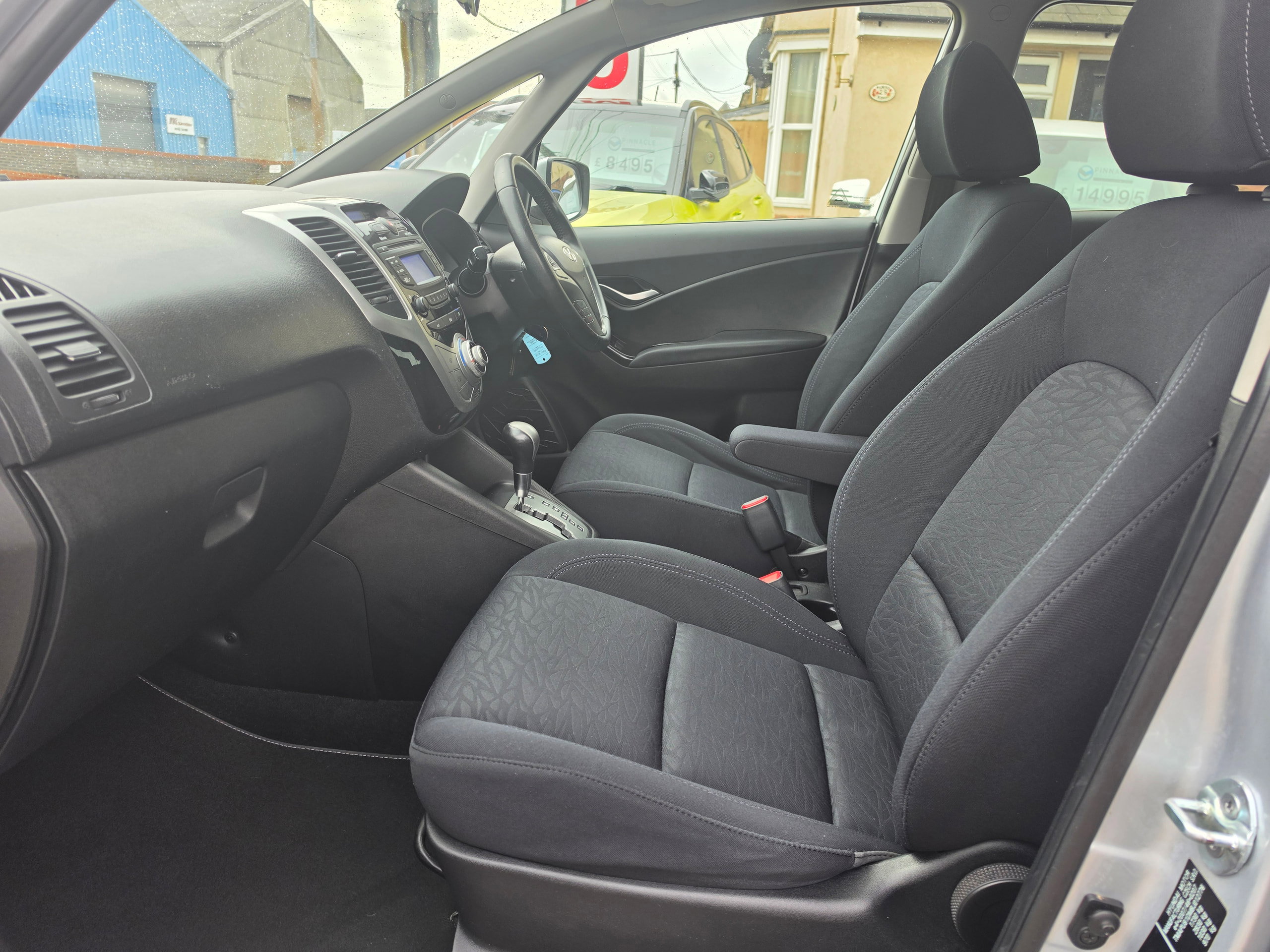 Hyundai IX20 1.6 Style Hatchback 5dr Petrol Auto Euro 5 (123 bhp) 5dr Automatic 2026
