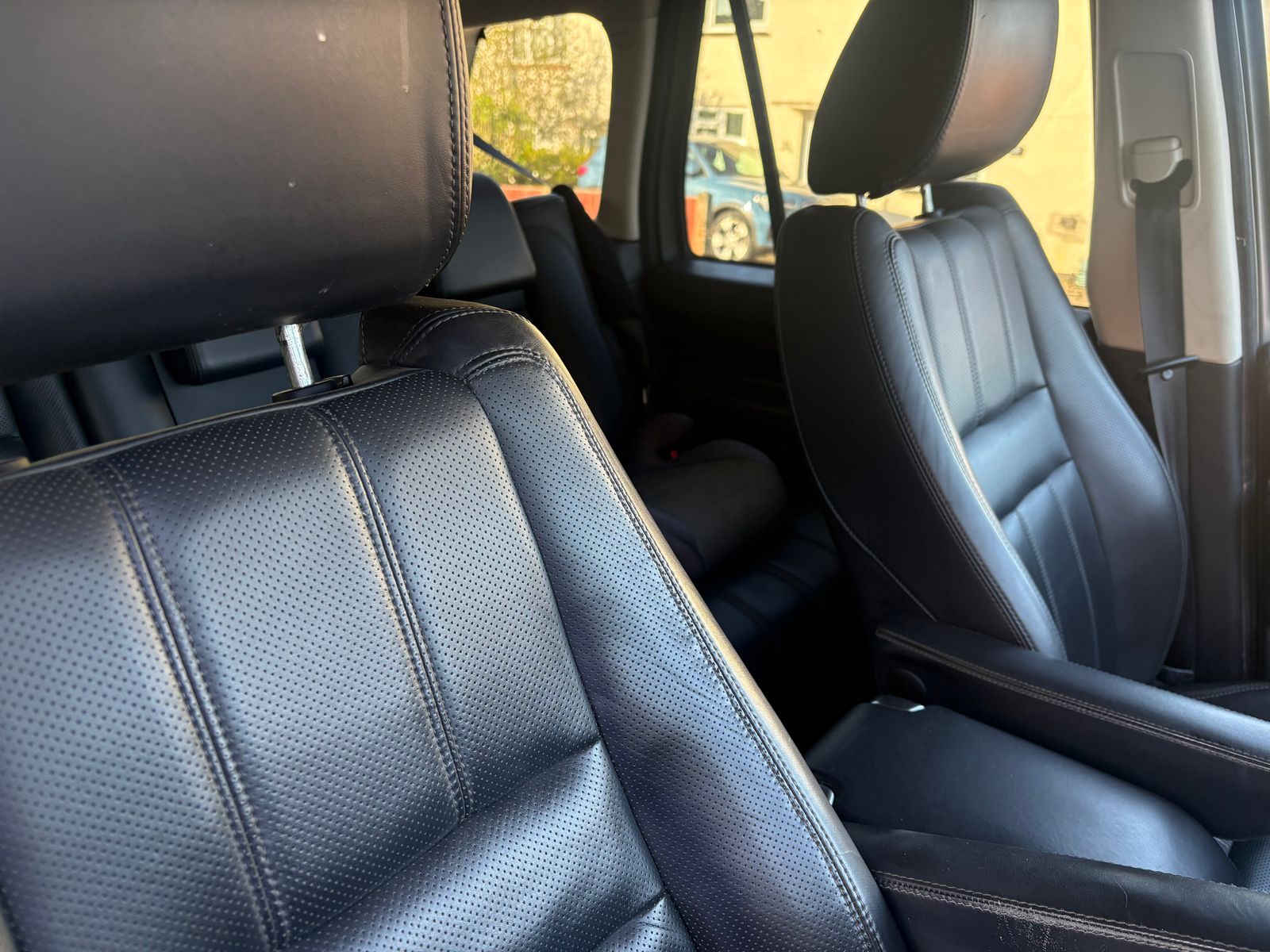 Land Rover Range Rover Sport 3.0 TD V6 HSE SUV 5dr Diesel CommandShift 4WD Euro 4 (245 ps) 5dr Automatic 2026