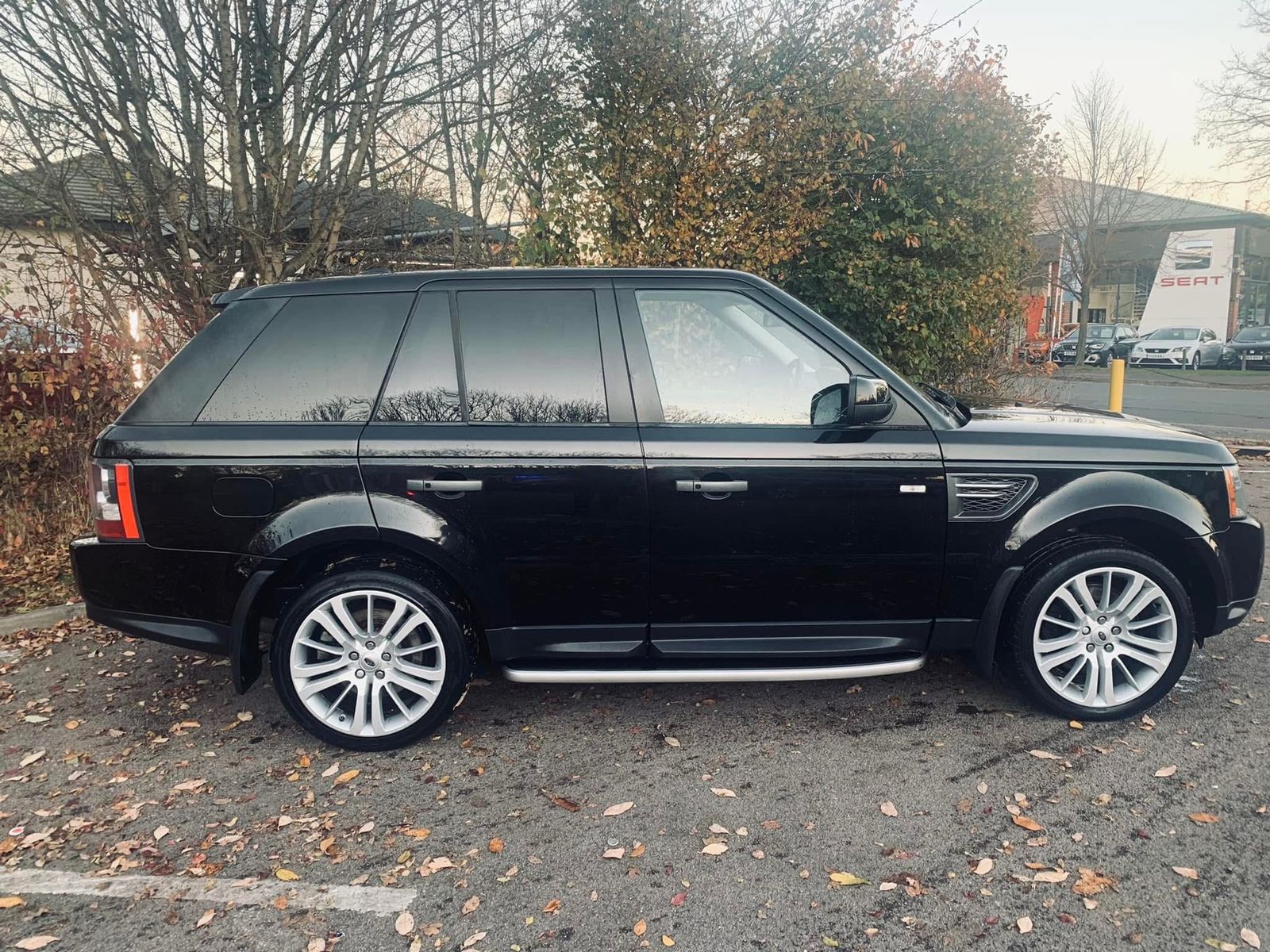 Land Rover Range Rover Sport 3.0 TD V6 HSE SUV 5dr Diesel CommandShift 4WD Euro 4 (245 ps) 5dr Automatic 2026