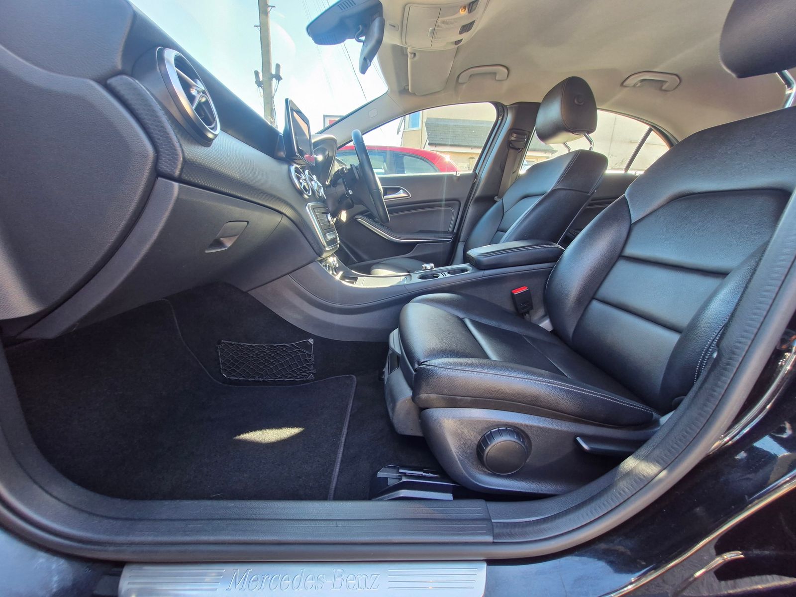Mercedes-Benz A Class 1.5 A180d SE Hatchback 5dr Diesel 7G-DCT Euro 6 (s/s) (109 ps) 5dr Automatic 2026