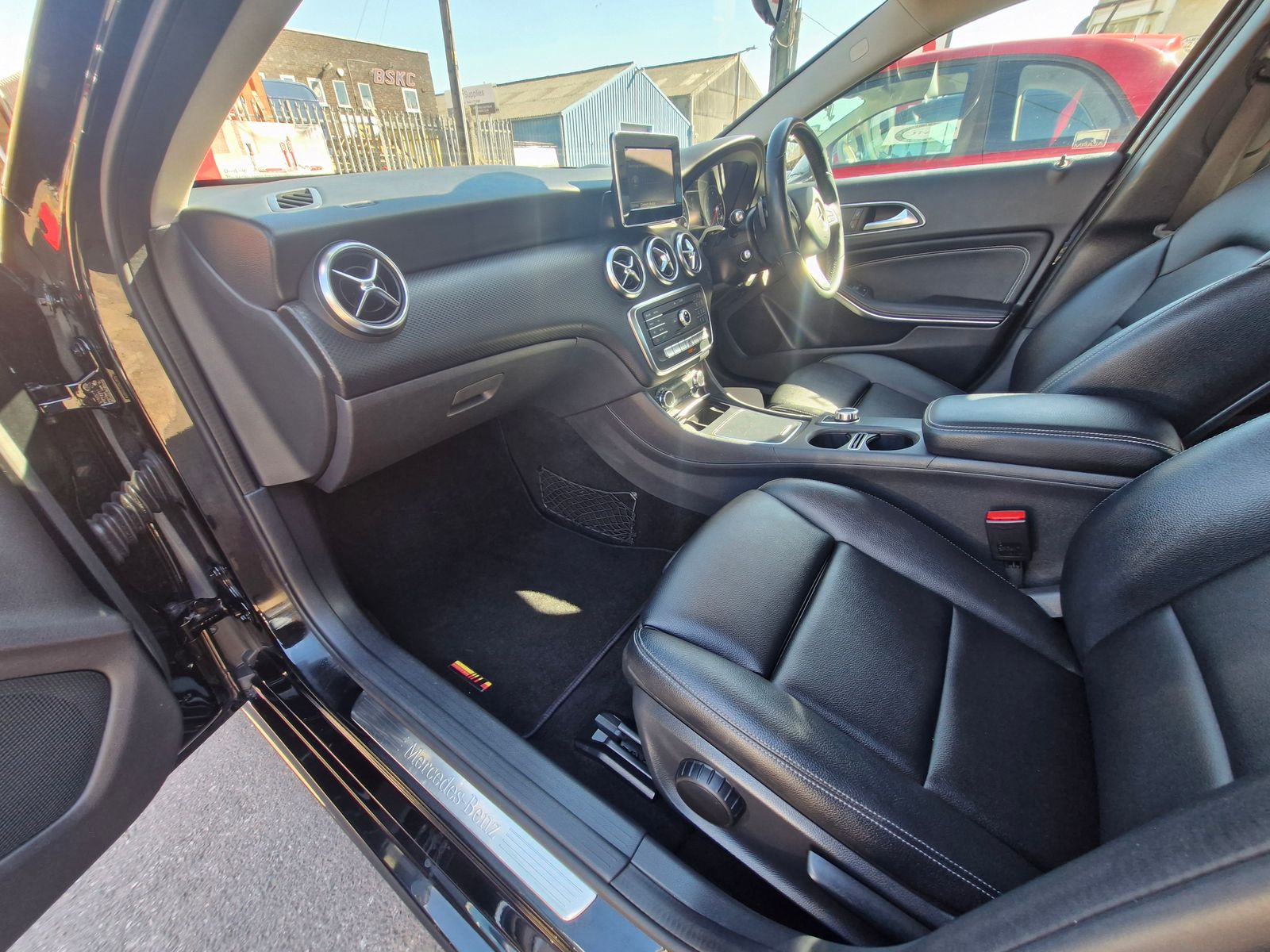 Mercedes-Benz A Class 1.5 A180d SE Hatchback 5dr Diesel 7G-DCT Euro 6 (s/s) (109 ps) 5dr Automatic 2026