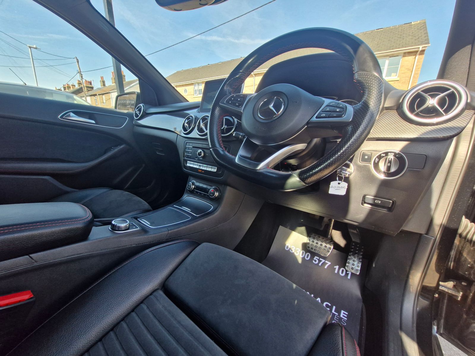 Mercedes-Benz B Class 2.1 B200d AMG Line (Premium) MPV 5dr Diesel 7G-DCT Euro 6 (s/s) (136 ps) 5dr Automatic 2026