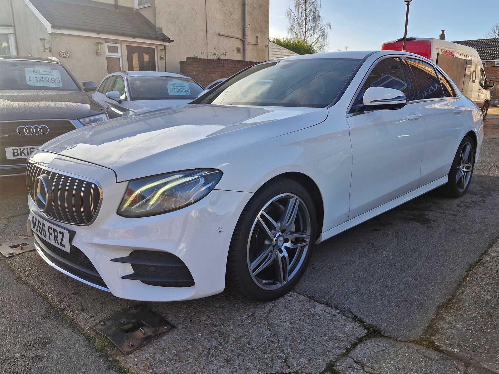 Mercedes-Benz E Class 2.0 E220d AMG Line Saloon 4dr Diesel G-Tronic+ Euro 6 (s/s) (194 ps) 4dr Automatic 2026
