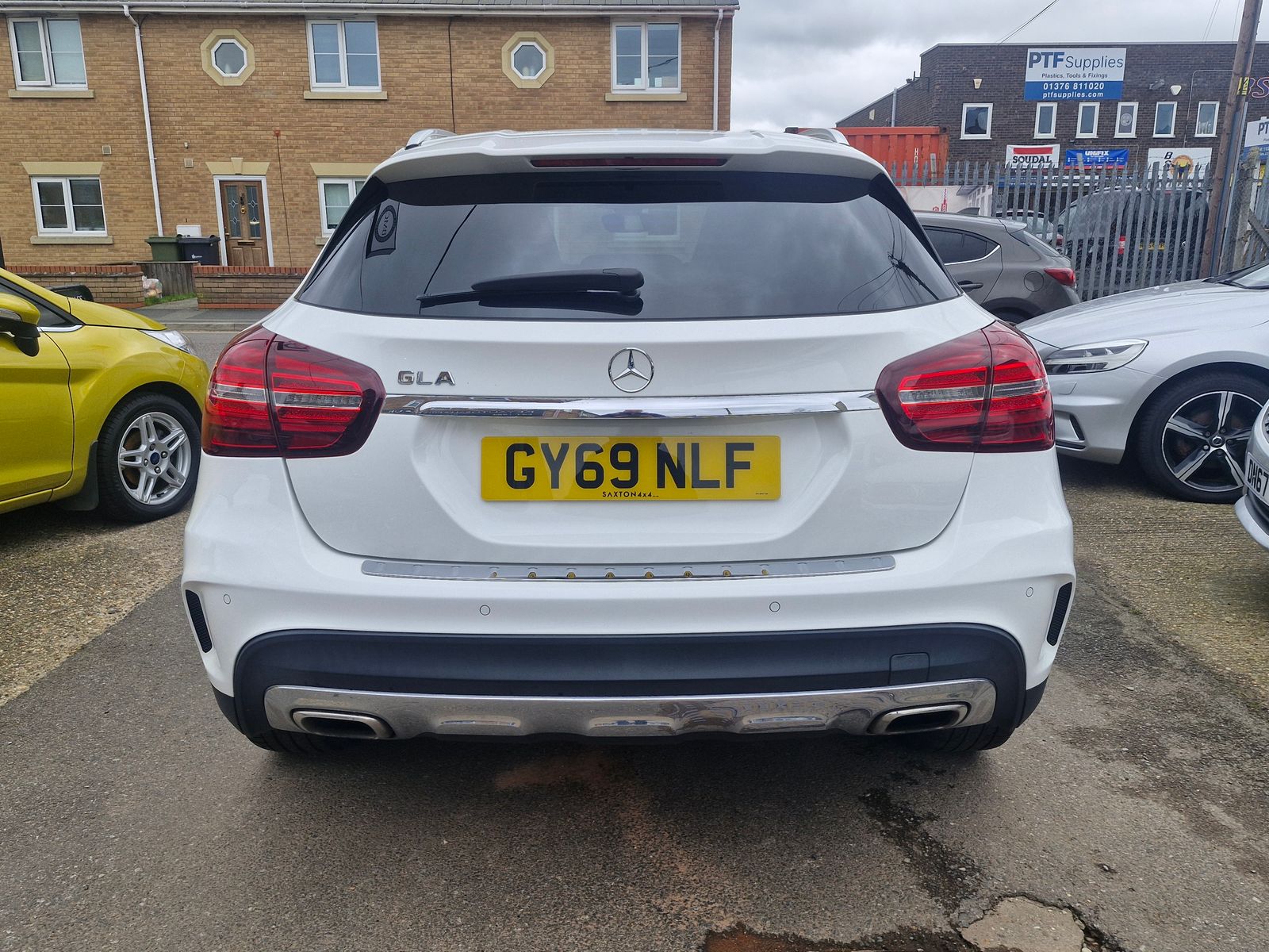 Mercedes-Benz GLA 1.6 GLA180 AMG Line Edition SUV 5dr Petrol 7G-DCT Euro 6 (s/s) (122 ps) 5dr Automatic 2026