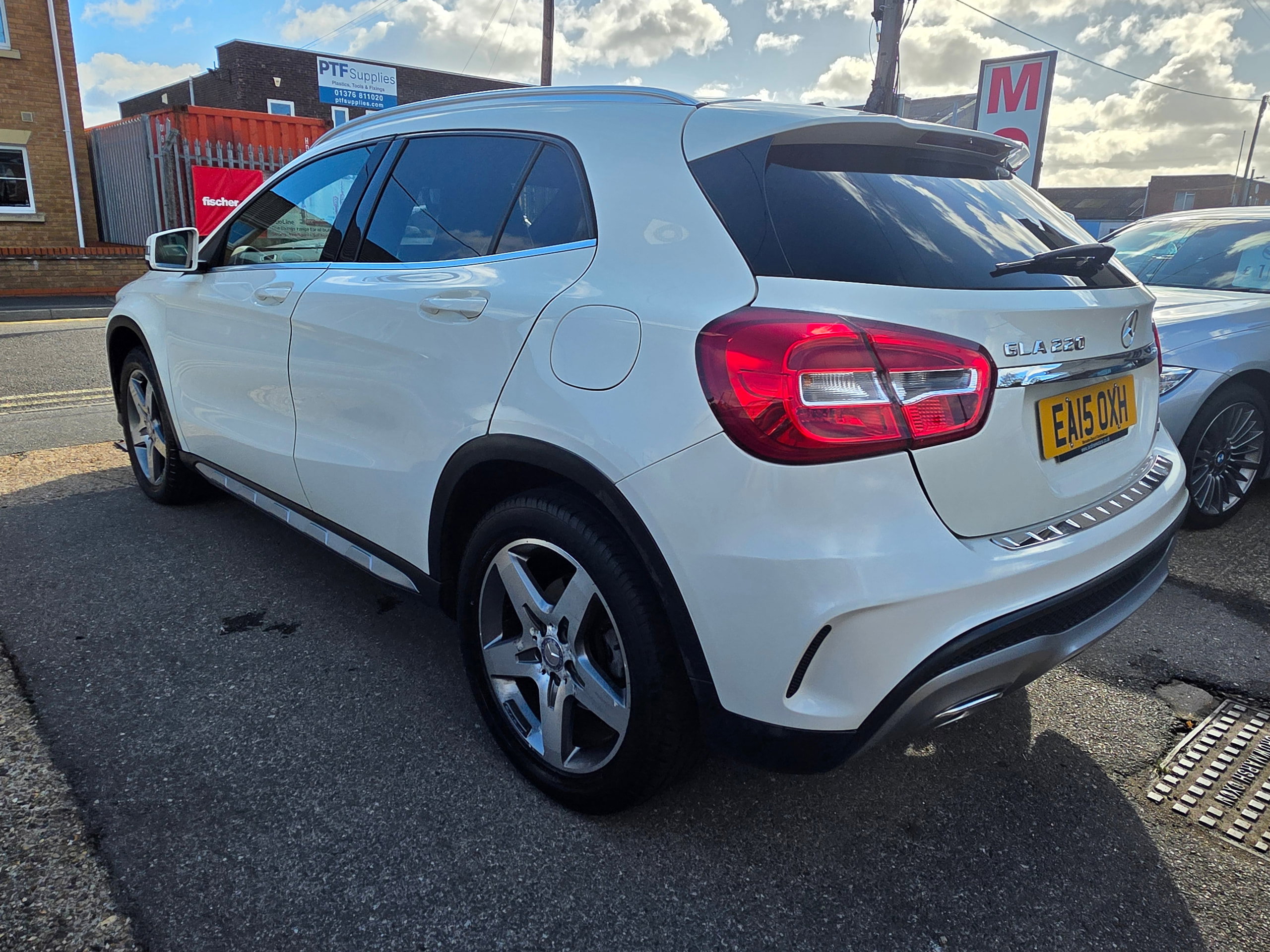 Mercedes-Benz GLA 2.1 GLA220 CDI AMG Line SUV 5dr Diesel 7G-DCT 4MATIC Euro 6 (s/s) (170 ps) 5dr Automatic 2026