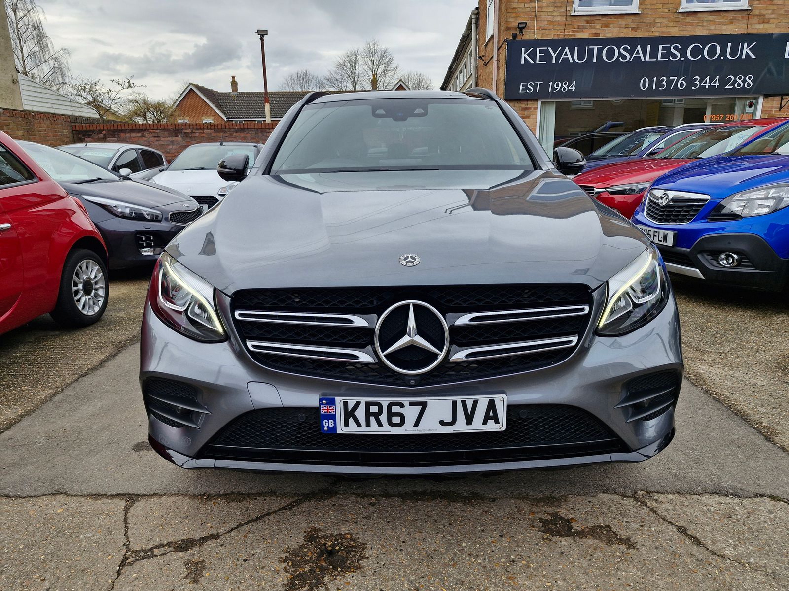 Mercedes-Benz GLC 3.0 GLC350d V6 AMG Line (Premium Plus) SUV 5dr Diesel G-Tronic 4MATIC Euro 6 (s/s) (258 ps) 5dr Automatic 2026