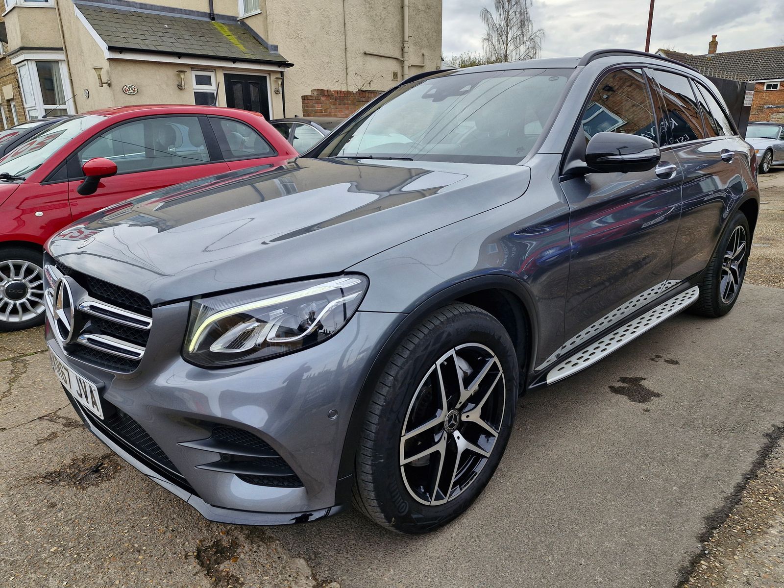 Mercedes-Benz GLC 3.0 GLC350d V6 AMG Line (Premium Plus) SUV 5dr Diesel G-Tronic 4MATIC Euro 6 (s/s) (258 ps) 5dr Automatic 2026