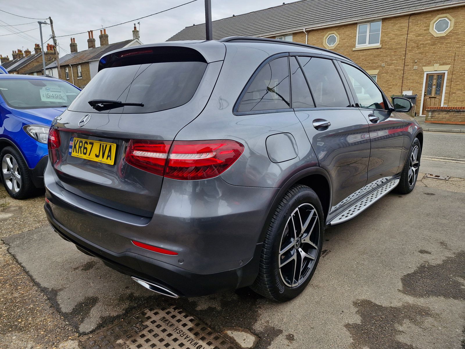 Mercedes-Benz GLC 3.0 GLC350d V6 AMG Line (Premium Plus) SUV 5dr Diesel G-Tronic 4MATIC Euro 6 (s/s) (258 ps) 5dr Automatic 2026