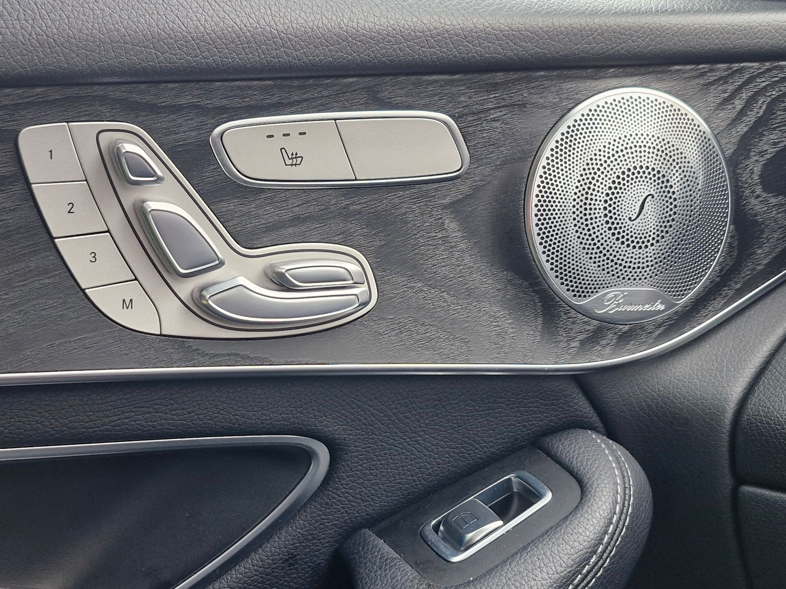 Mercedes-Benz GLC 3.0 GLC350d V6 AMG Line (Premium Plus) SUV 5dr Diesel G-Tronic 4MATIC Euro 6 (s/s) (258 ps) 5dr Automatic 2026
