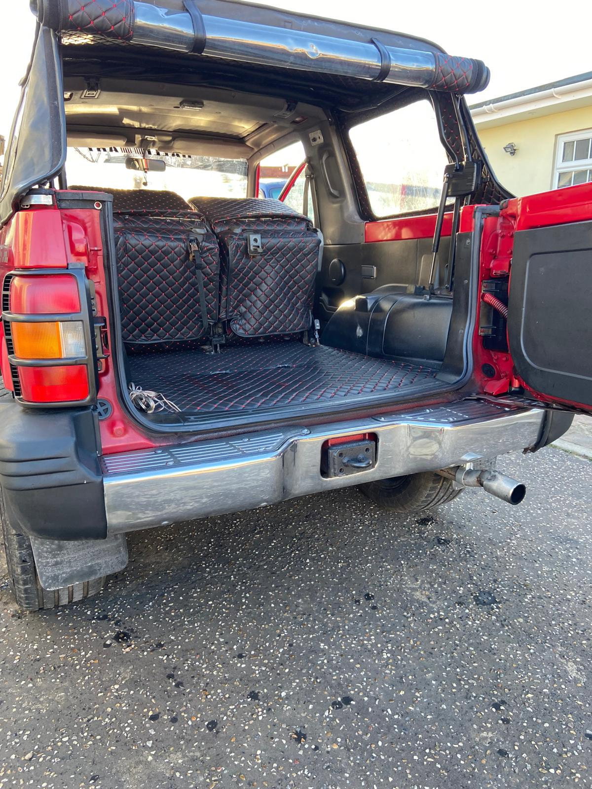 Mitsubishi Pajero convertible 2dr 2026