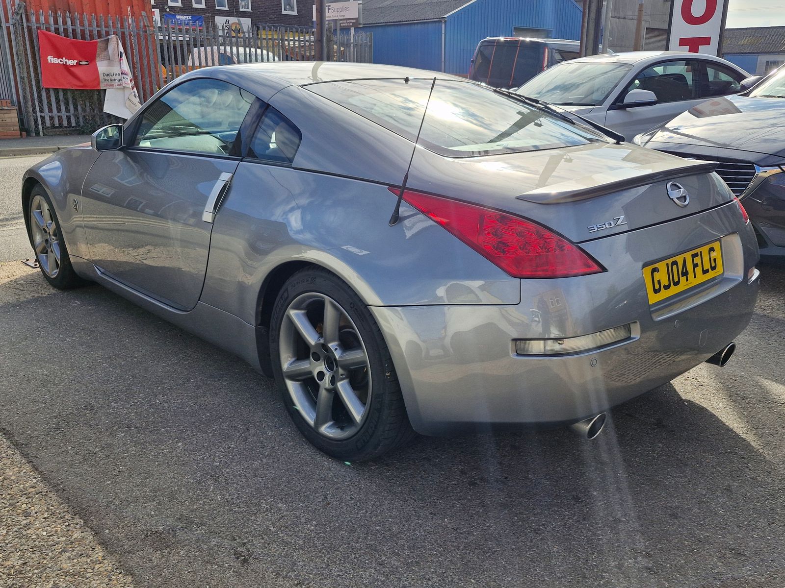 Nissan 350Z 3.5L 350Z Coupe 3dr Petrol Manual Euro 3 (276 bhp) 3dr Manual 2026