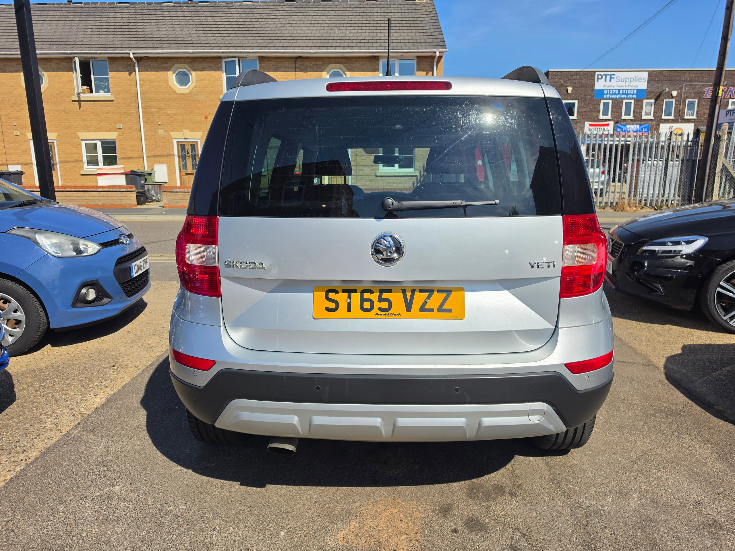Skoda Yeti 1.2 TSI SE Outdoor 5dr Petrol Manual Euro 6 (s/s) (110 ps) 5dr Manual 2026
