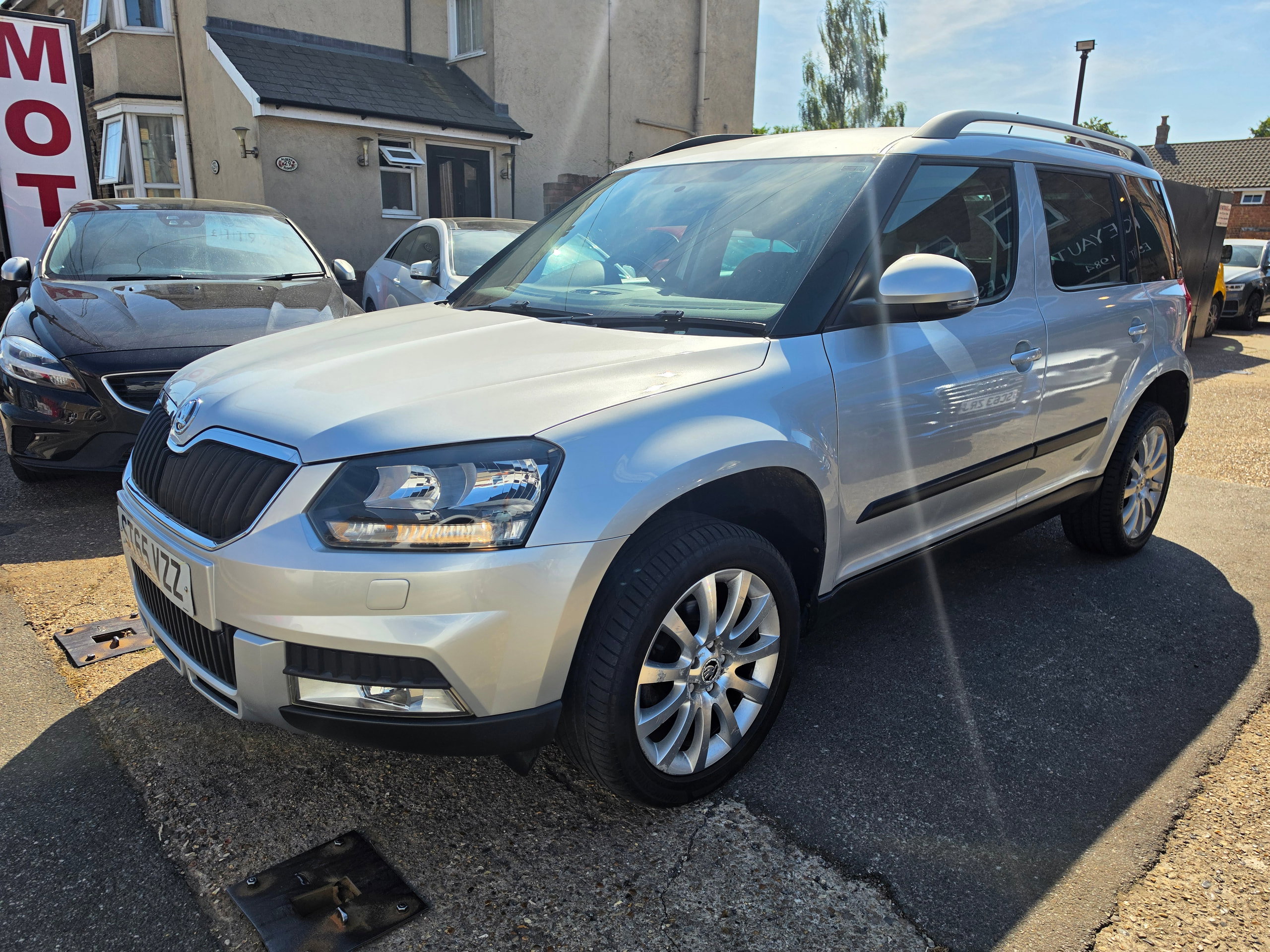 Skoda Yeti 1.2 TSI SE Outdoor 5dr Petrol Manual Euro 6 (s/s) (110 ps) 5dr Manual 2026