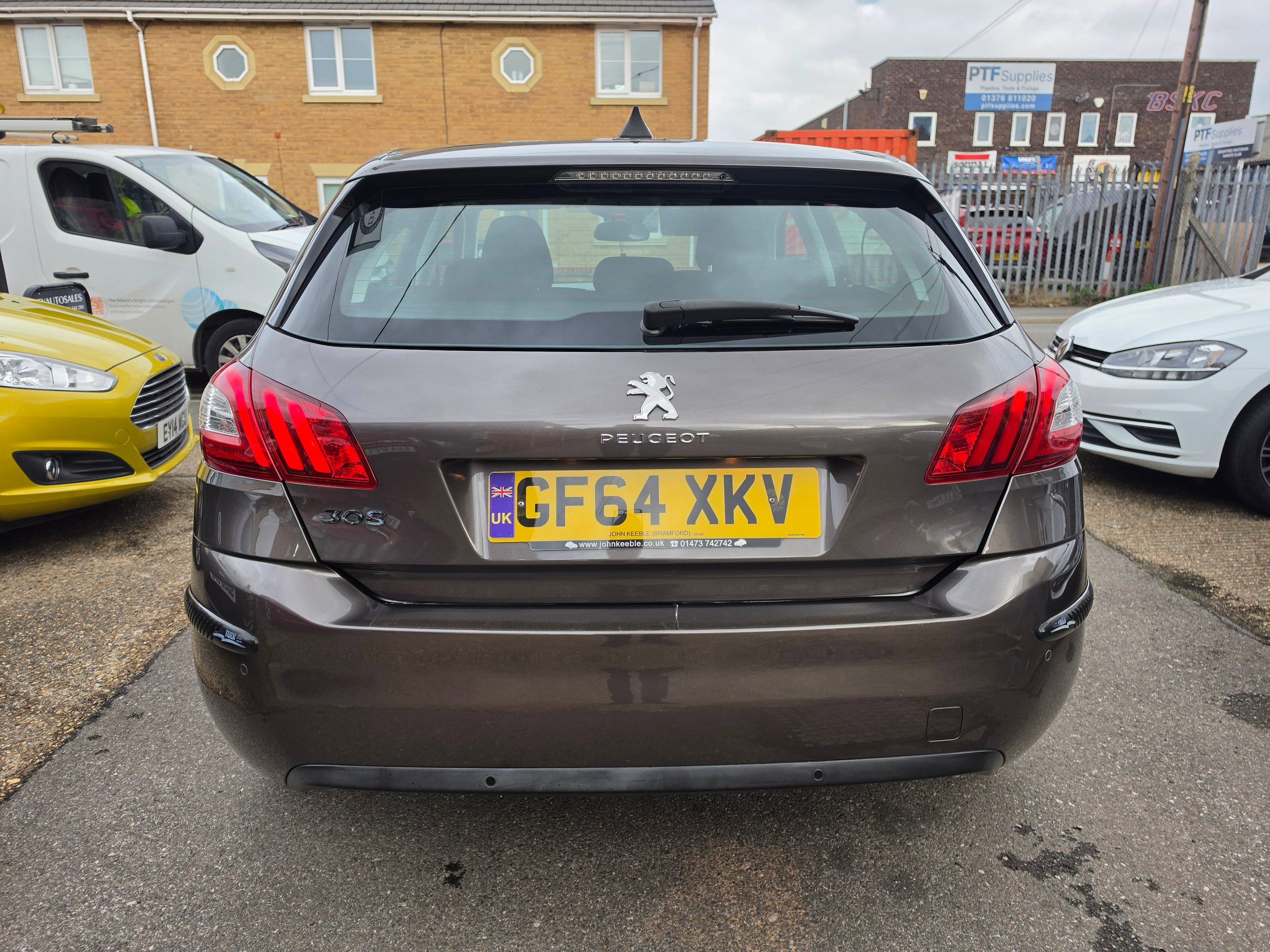 Peugeot 308 1.6 HDi Active Hatchback 5dr Diesel Manual Euro 5 (92 ps) 5dr Manual 2026