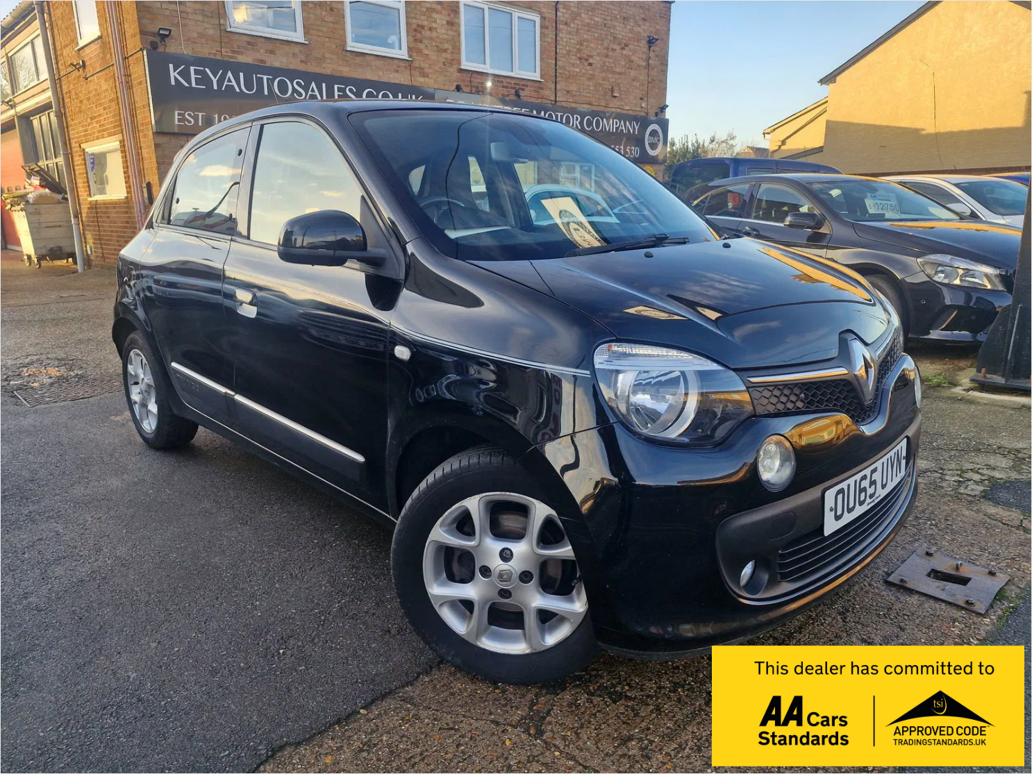 Renault Twingo 1.0 SCe Dynamique Hatchback 5dr Petrol Manual Euro 6 (s/s) (70 ps) 5dr Manual 2026