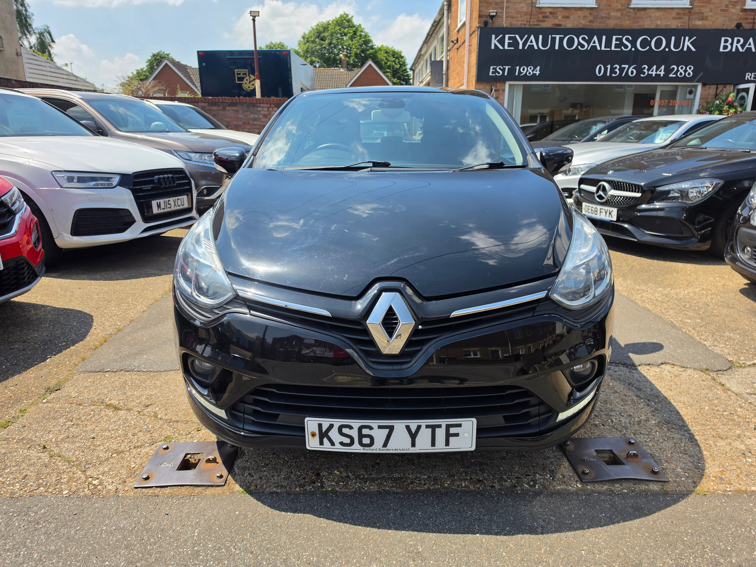 Renault Clio 0.9 TCe Dynamique Nav Hatchback 5dr Petrol Manual Euro 6 (s/s) (90 ps) 5dr Manual 2026