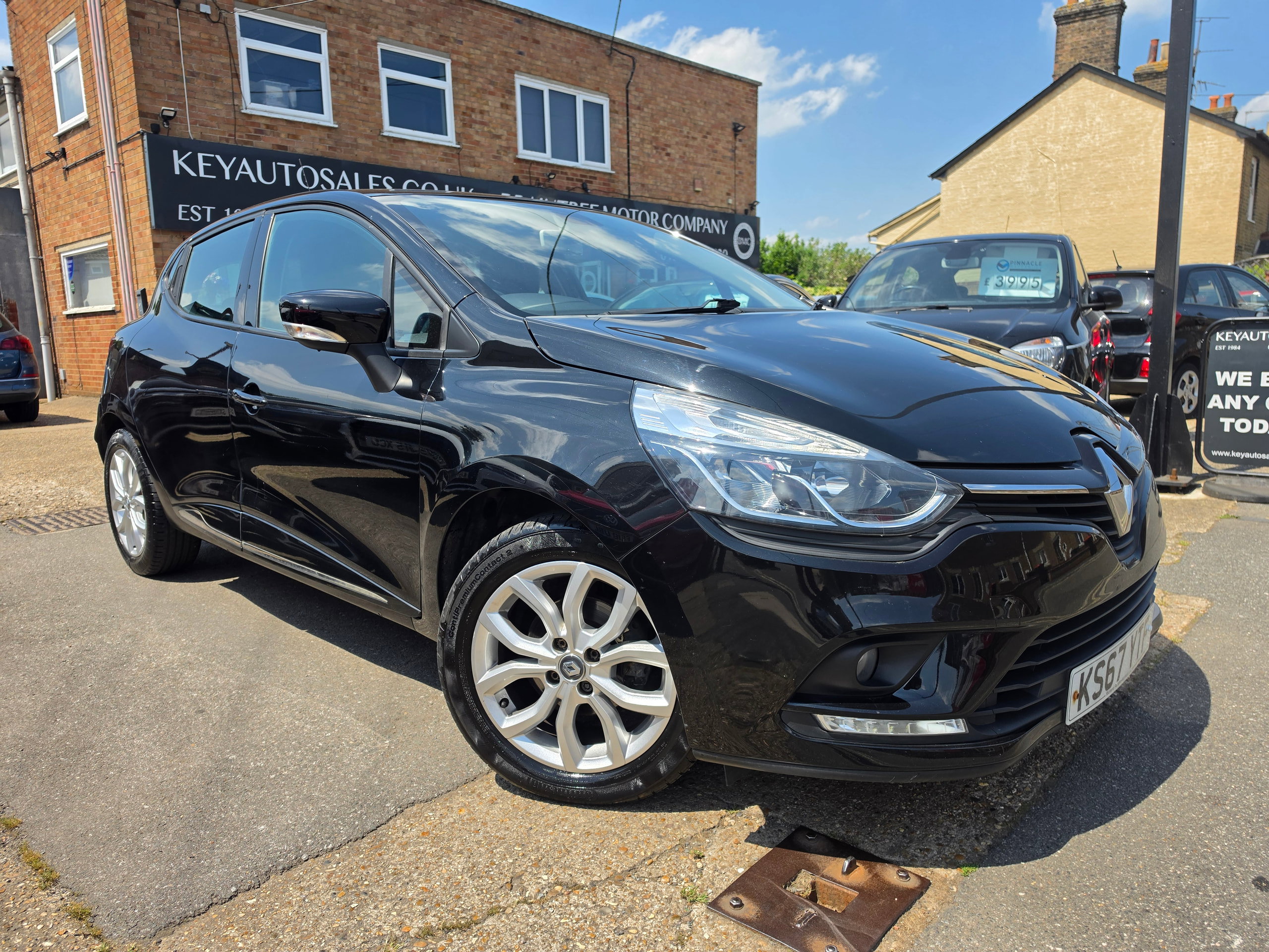 Renault Clio 0.9 TCe Dynamique Nav Hatchback 5dr Petrol Manual Euro 6 (s/s) (90 ps) 5dr Manual 2026