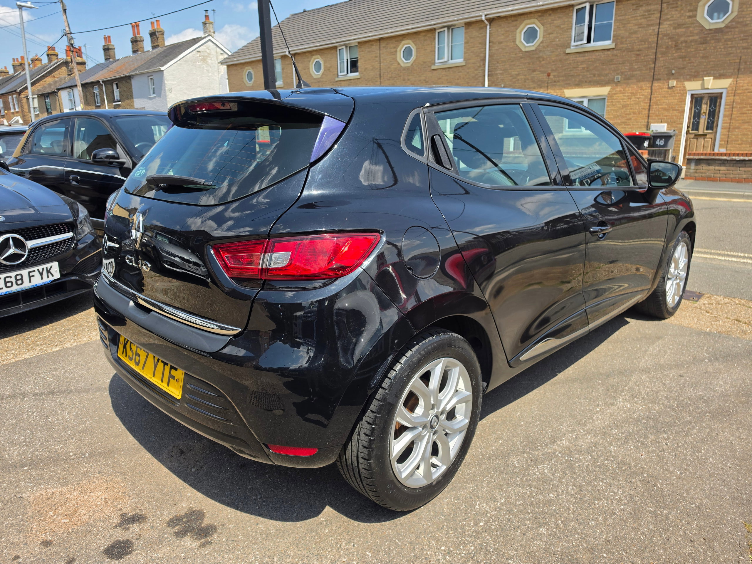 Renault Clio 0.9 TCe Dynamique Nav Hatchback 5dr Petrol Manual Euro 6 (s/s) (90 ps) 5dr Manual 2026
