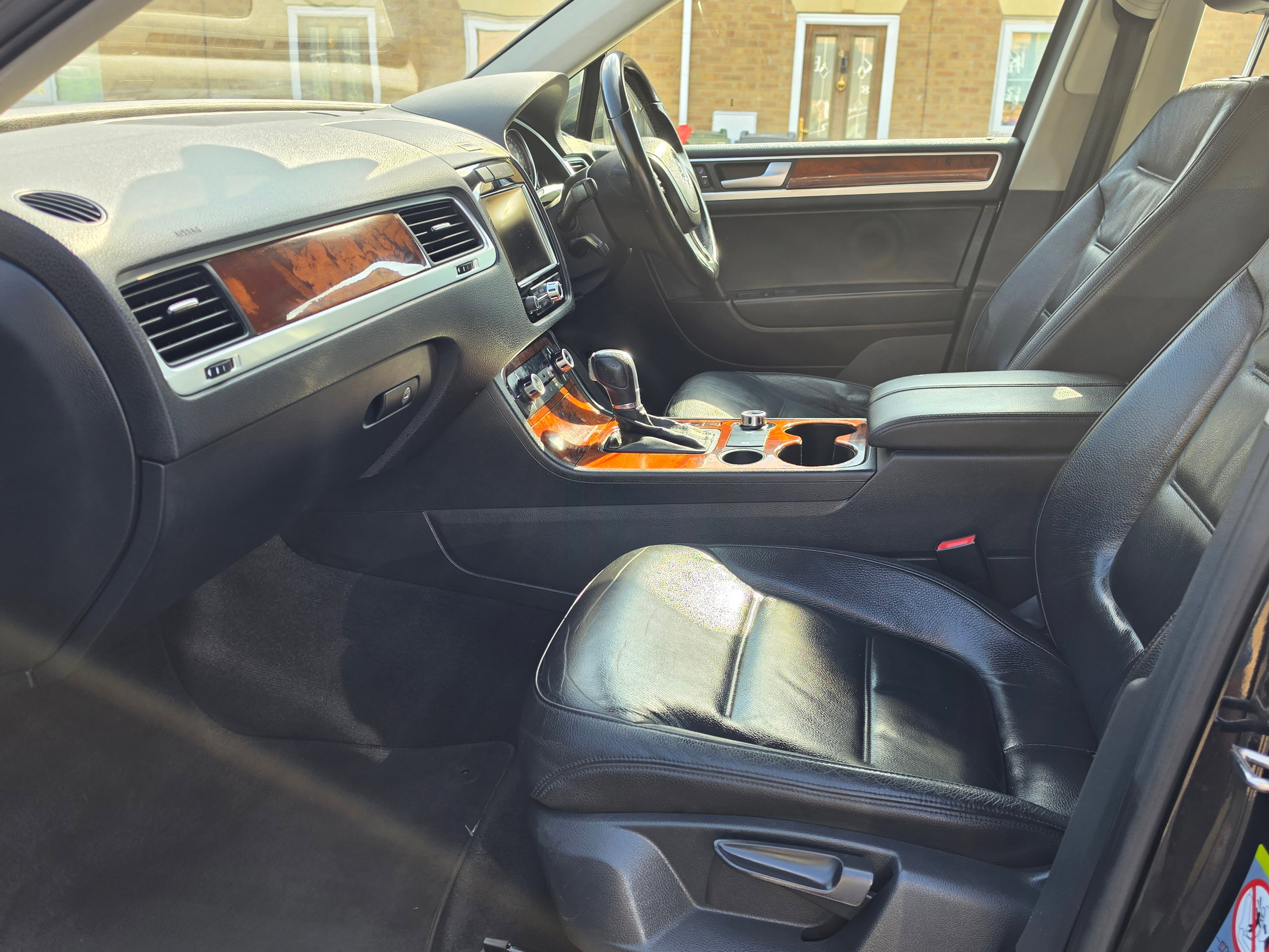 Volkswagen Touareg 3.0 TDI V6 BlueMotion Tech SE SUV 5dr Diesel Tiptronic 4WD Euro 5 (s/s) (245 ps) 5dr Automatic 2026