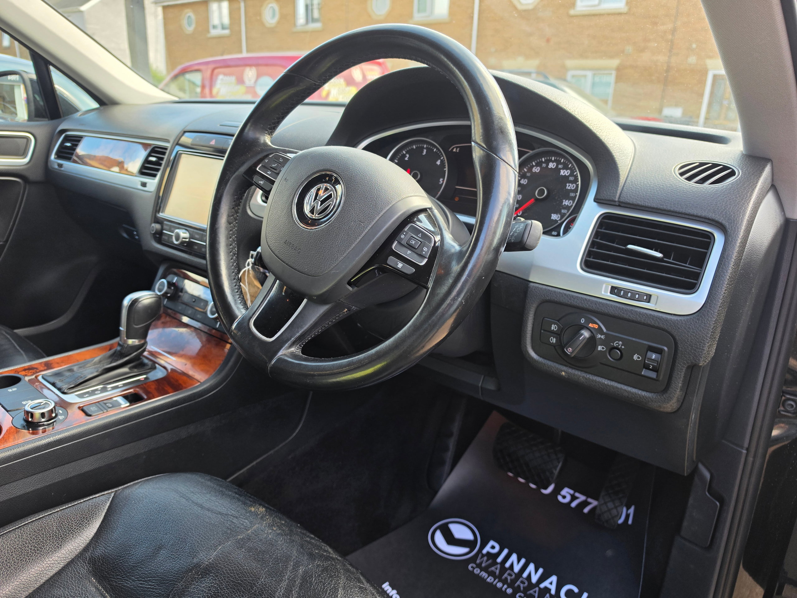 Volkswagen Touareg 3.0 TDI V6 BlueMotion Tech SE SUV 5dr Diesel Tiptronic 4WD Euro 5 (s/s) (245 ps) 5dr Automatic 2026