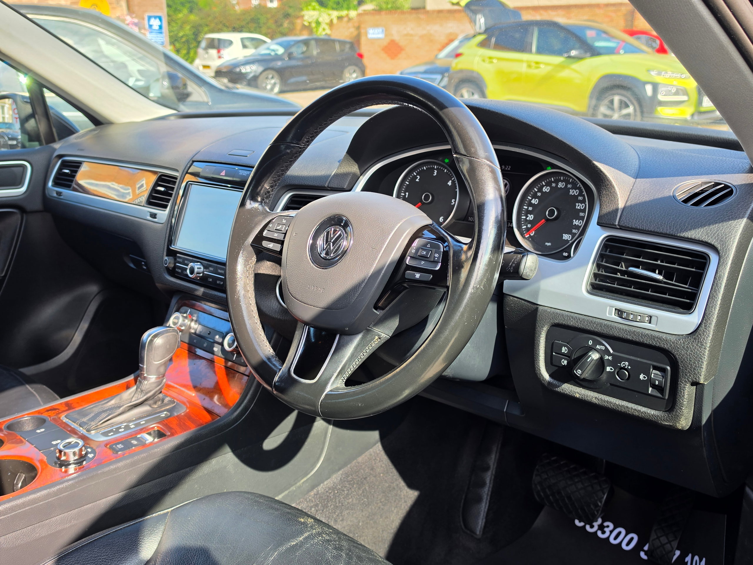 Volkswagen Touareg 3.0 TDI V6 BlueMotion Tech SE SUV 5dr Diesel Tiptronic 4WD Euro 5 (s/s) (245 ps) 5dr Automatic 2026
