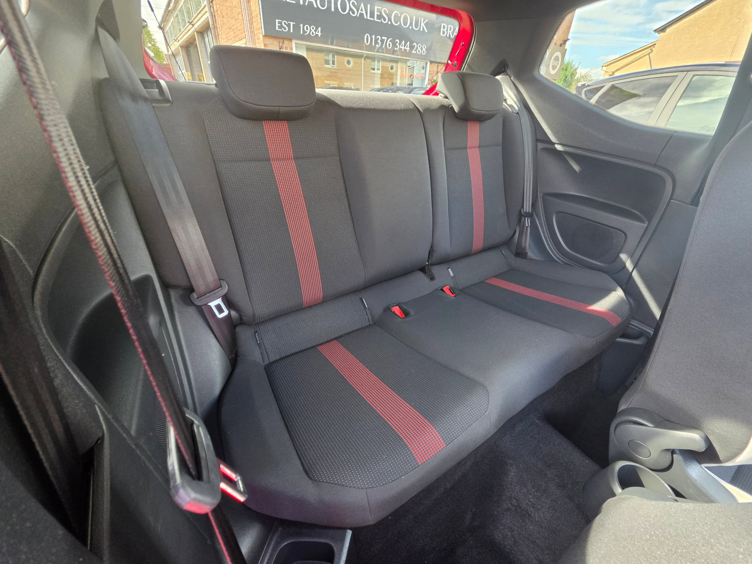 Volkswagen up! 1.0 High up! Hatchback 3dr Petrol Manual Euro 6 (s/s) (90 ps) 3dr Manual 2026